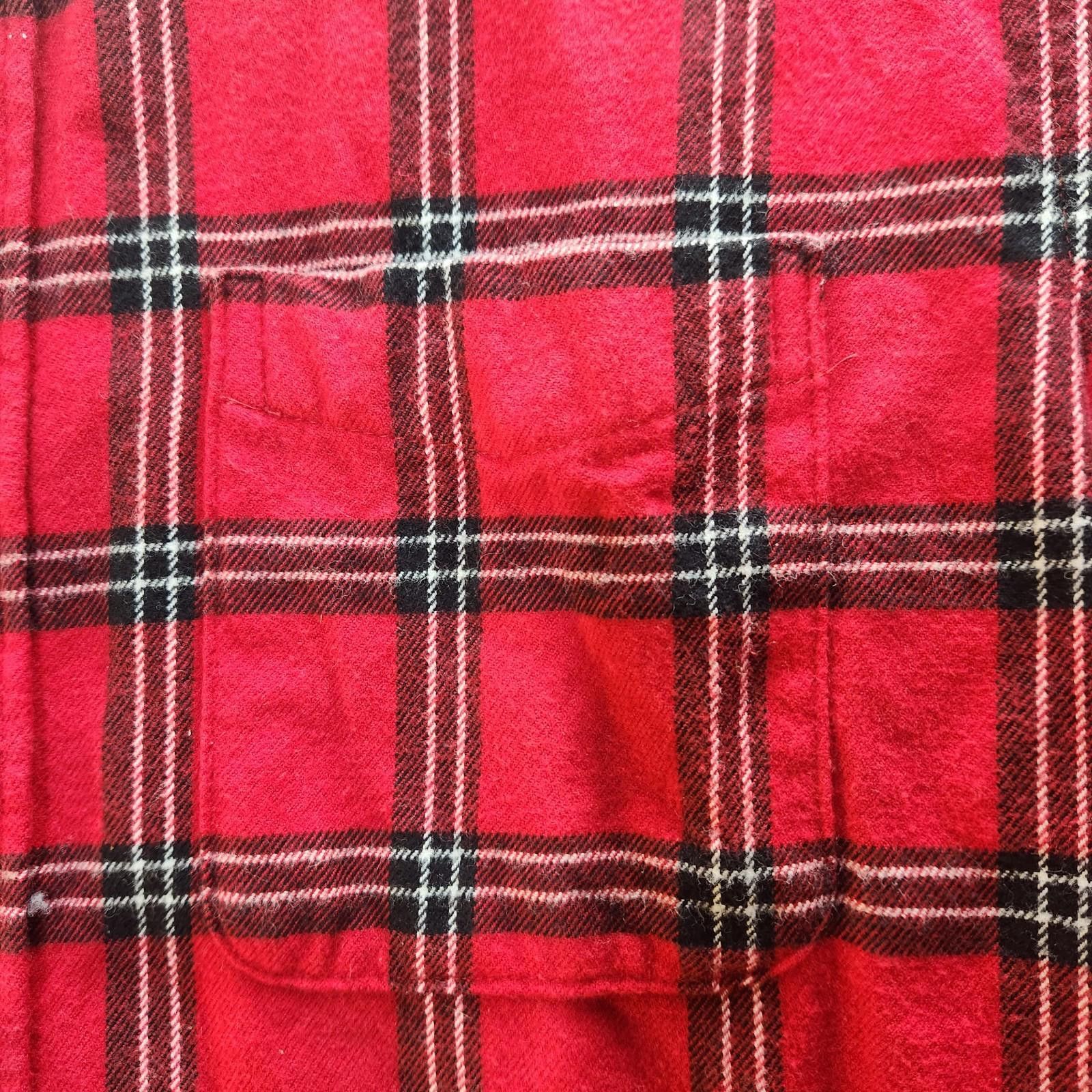 Lands' End Lands End Cotton Plaid Flannel Shirt Red Mens Size Medium Size US M / EU 48-50 / 2 - 4 Thumbnail