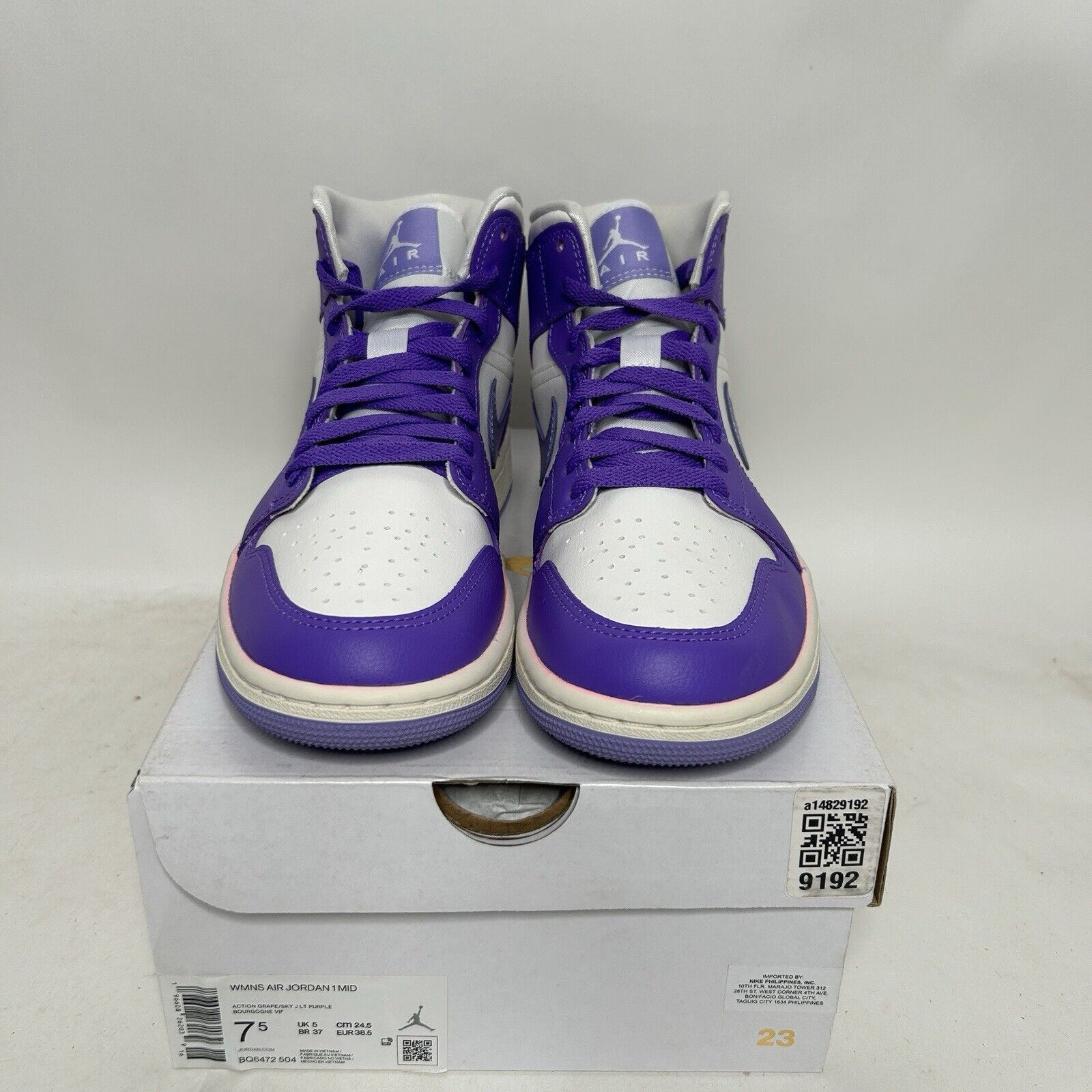 Nike Nike Shoes Air Jordan 1 Mid Retro WMNS “Action Grape” 2024 Size US 7.5 / IT 37.5 - 2 Thumbnail