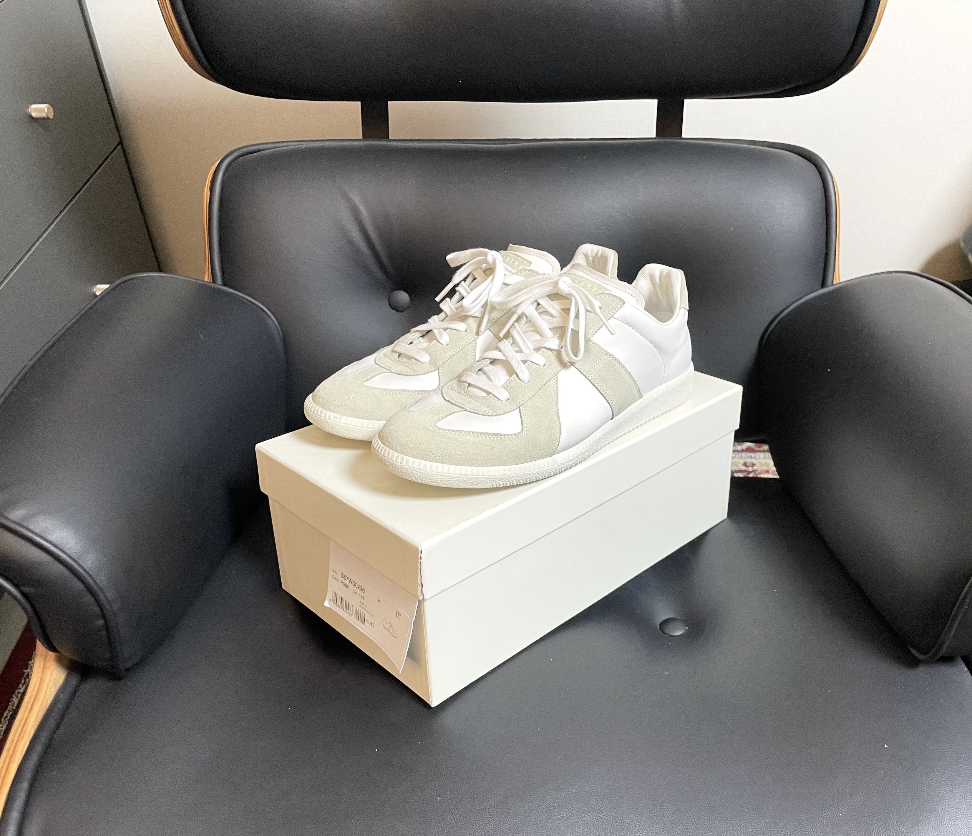 Maison Margiela Maison Margiela GAT (White) Size US 8 / EU 41 - 1 Thumbnail