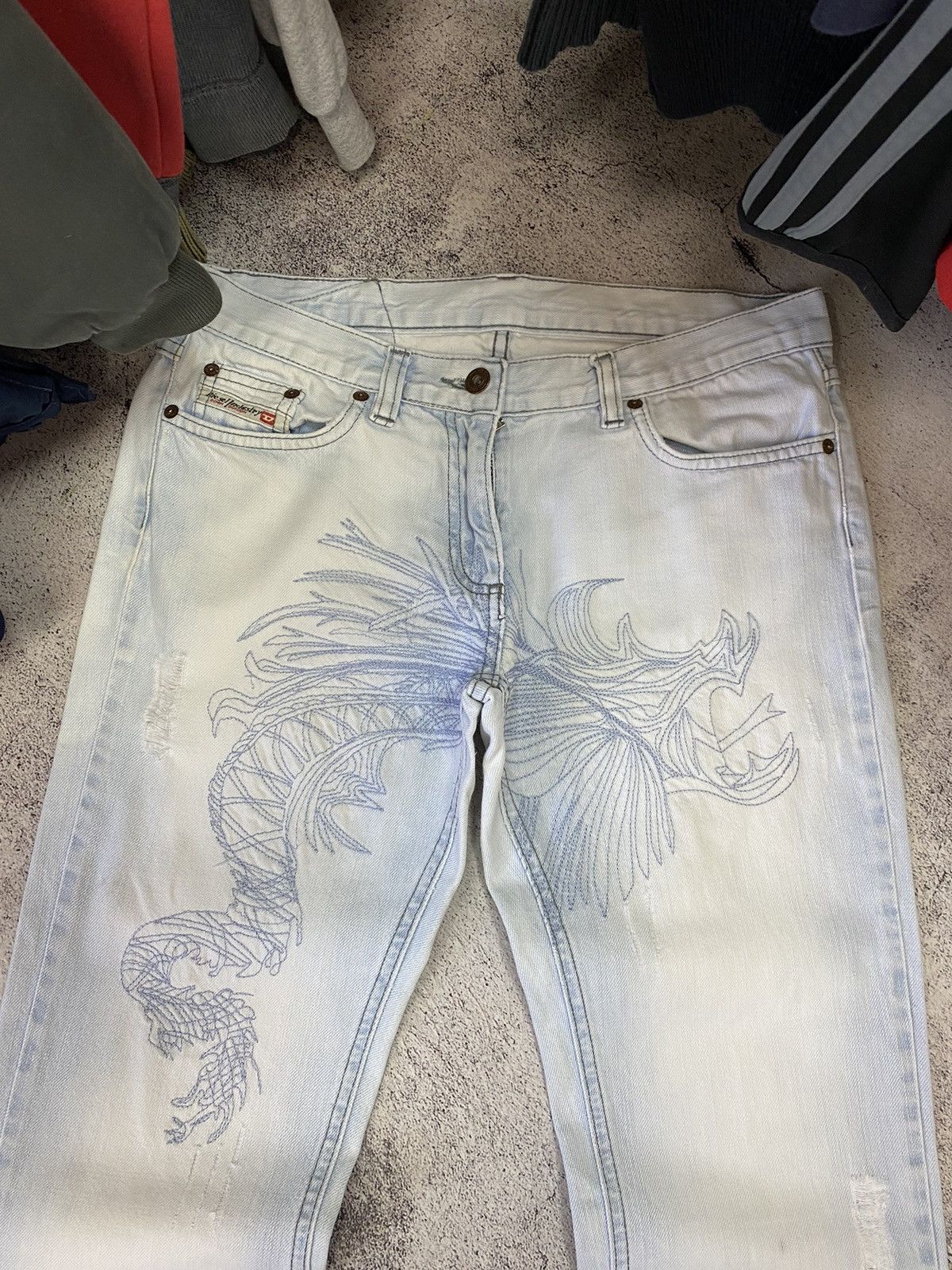 Diesel × Japanese Brand VINTAGE DIESEL DRAGON DISTRESSED JEANS JAPANESE STYLE Size US 30 / EU 46 - 4 Thumbnail