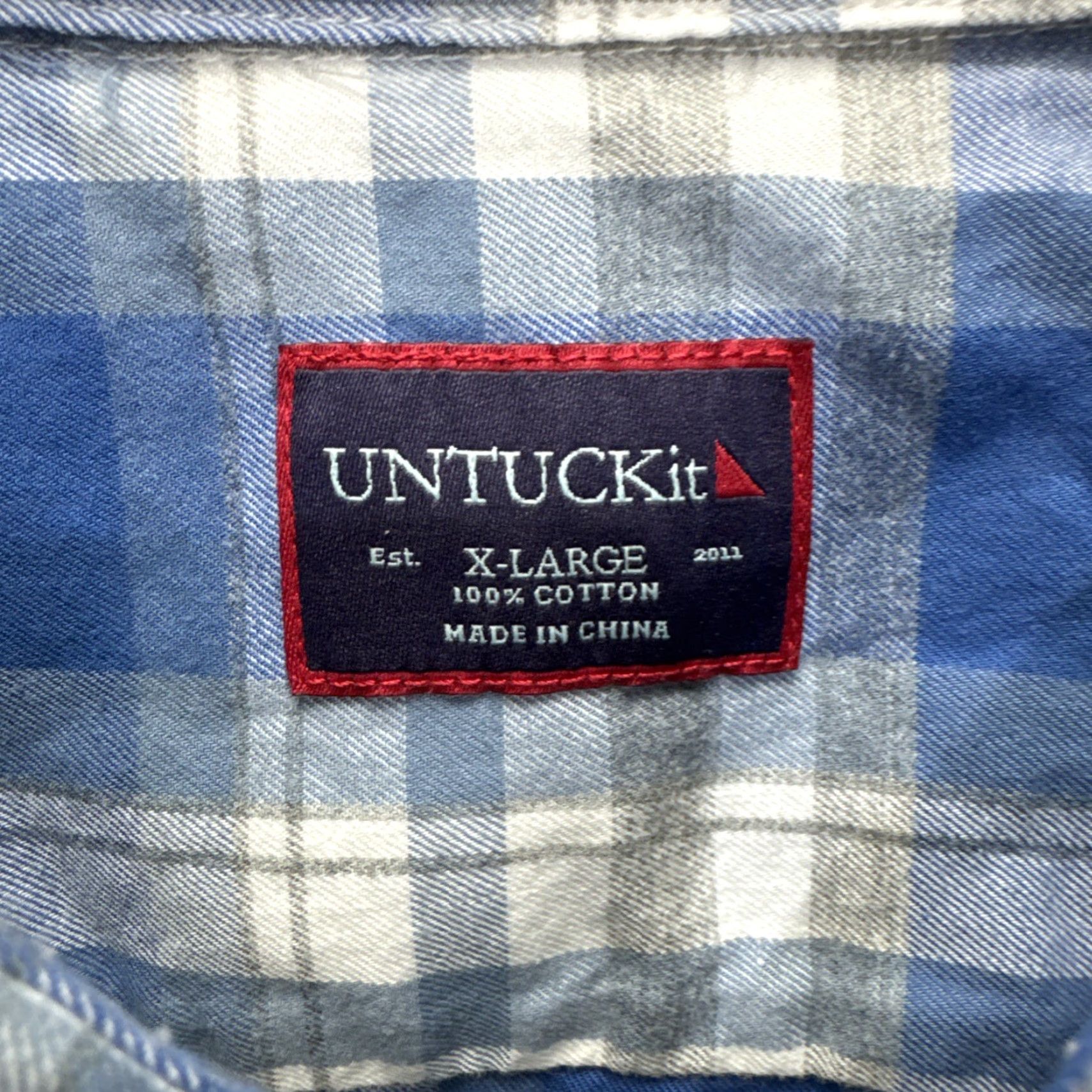 UNTUCKit UNTUCKit Shirt Men XL Blue Gray White Plaid Button-Up Long Sleeve Casual Fiano - Cotton Flannel, Regular Fit, Classic Winter Wear Size US L / EU 52-54 / 3 - 2 Thumbnail