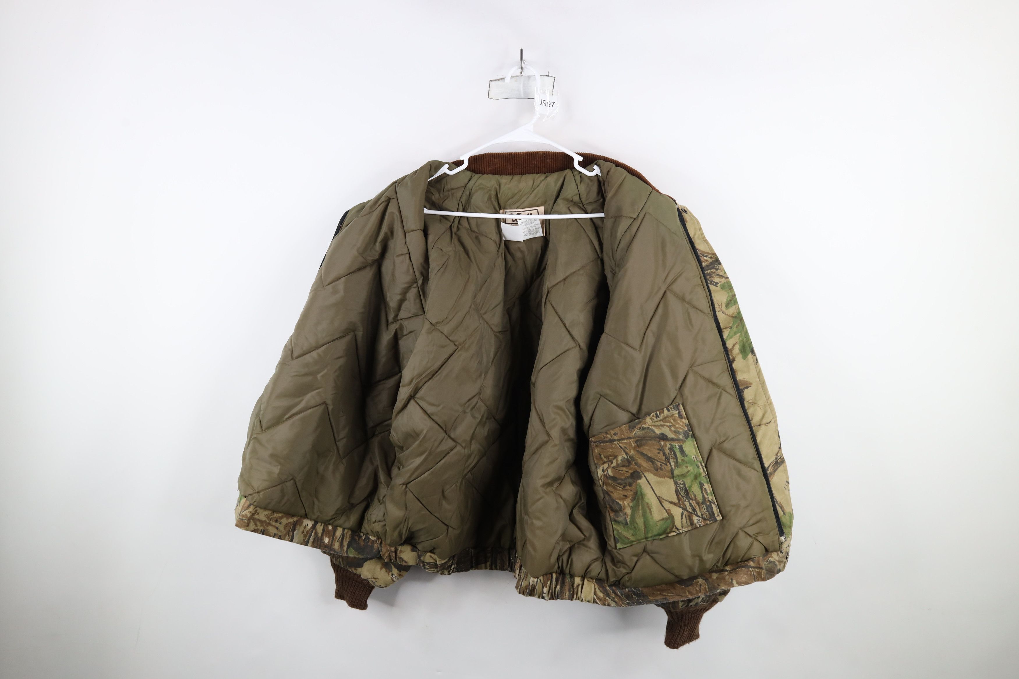 Vintage × Walls Vintage 90s Walls Realtree Camouflage Bomber Jacket USA Size US XL / EU 56 / 4 - 8 Thumbnail