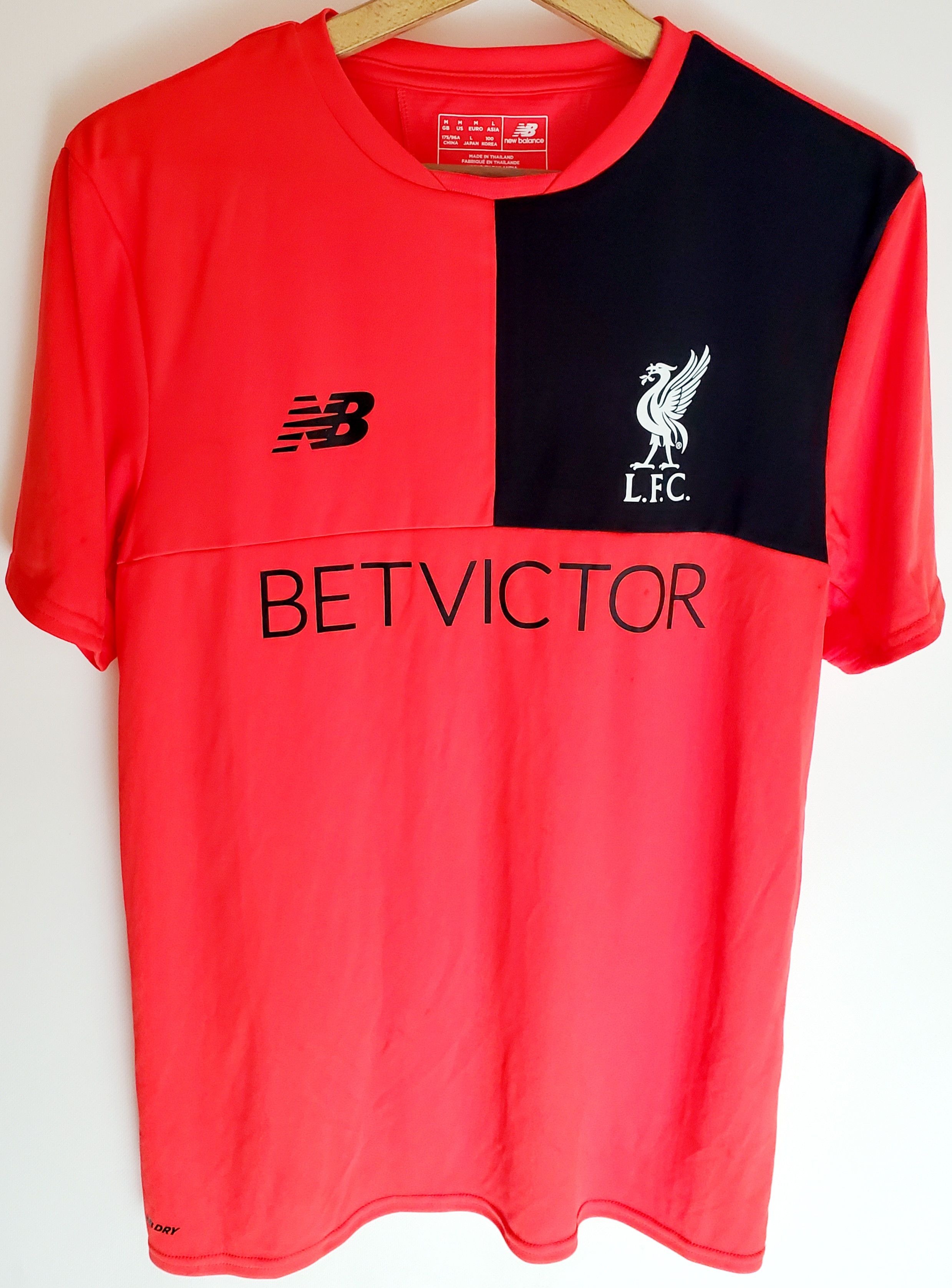 New Balance LIVERPOOL 2016/2017 FOOTBALL JERSE NEW BALANCE M Size US M / EU 48-50 / 2 - 1 Thumbnail