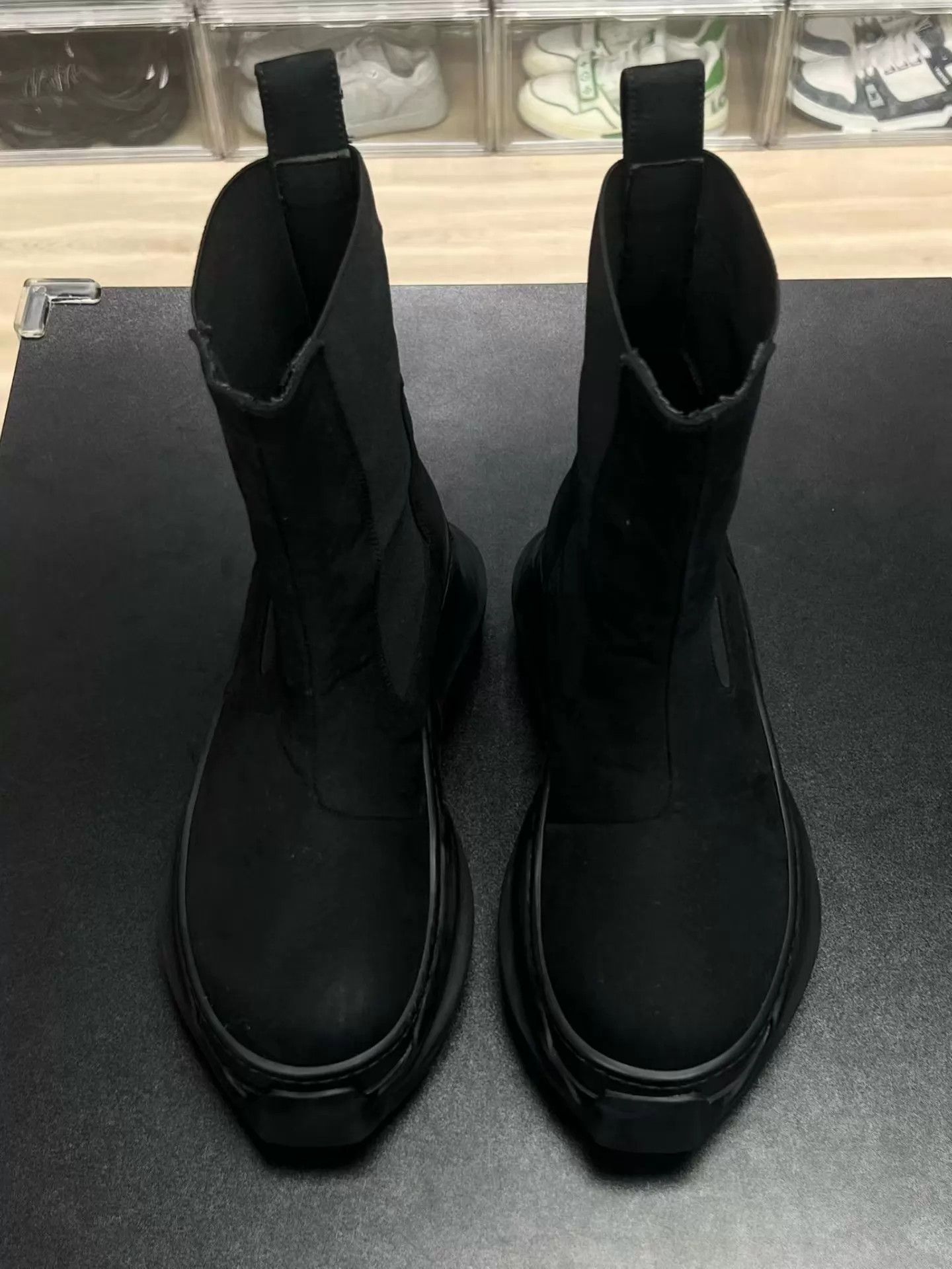 Rick Owens Rick Owens RO Short Chelsea Boots Black 38 (Vintage) Size US 7.5 / IT 37.5 - 3 Thumbnail