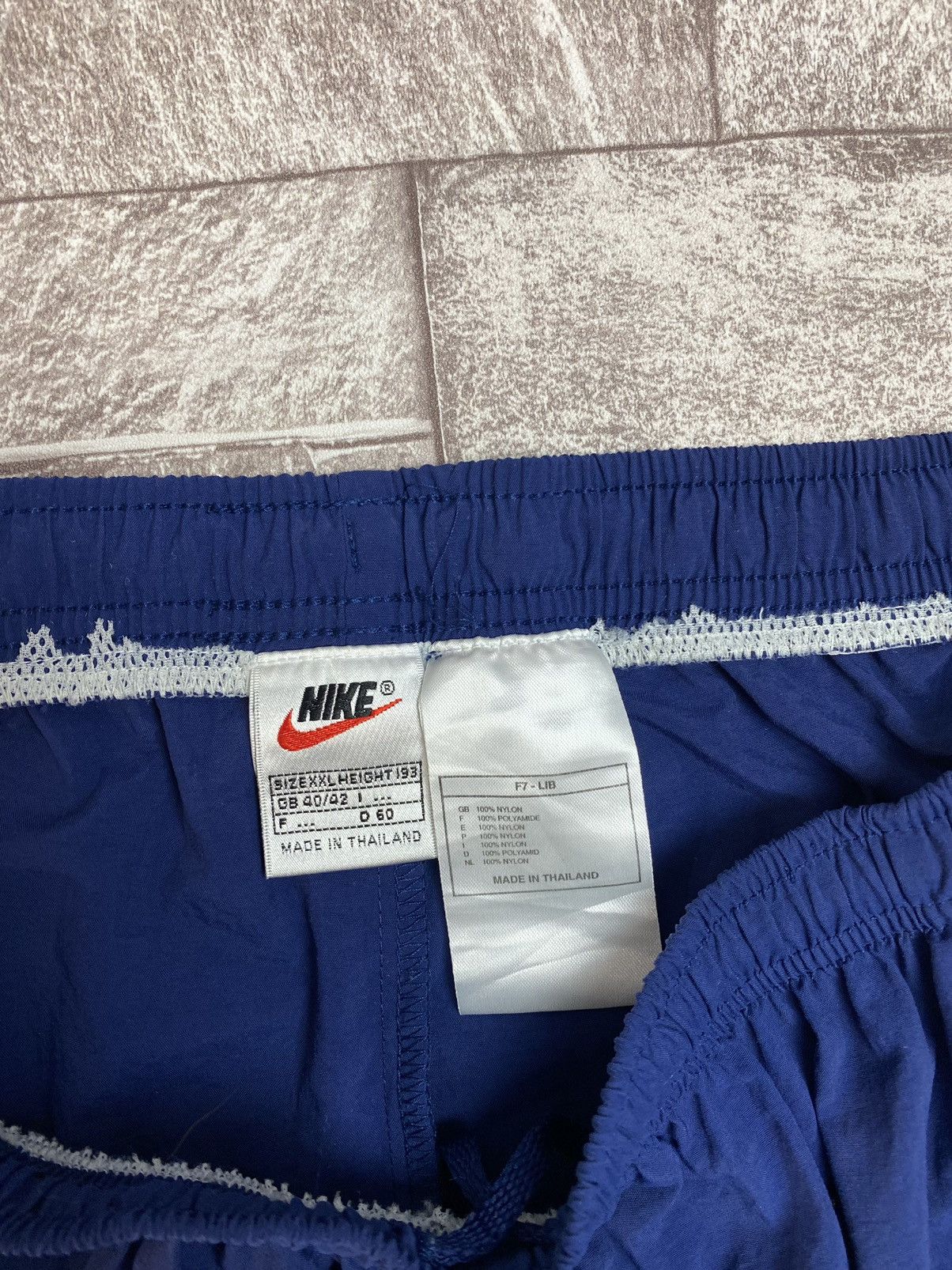 Japanese Brand × Nike Hype Nylon Nike Shorts Y2k style XXL Size US 38 / EU 54 - 11 Thumbnail