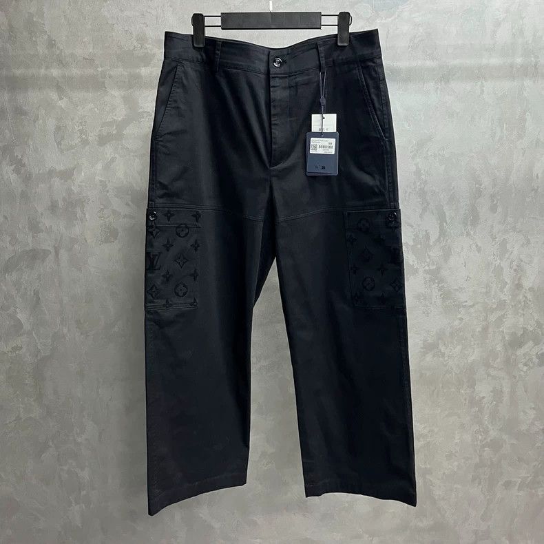 Louis Vuitton Louis Vuitton size US 50 24 Newest Black Solid Twill Mid-Ri Size US 34 / EU 50 - 1 Thumbnail