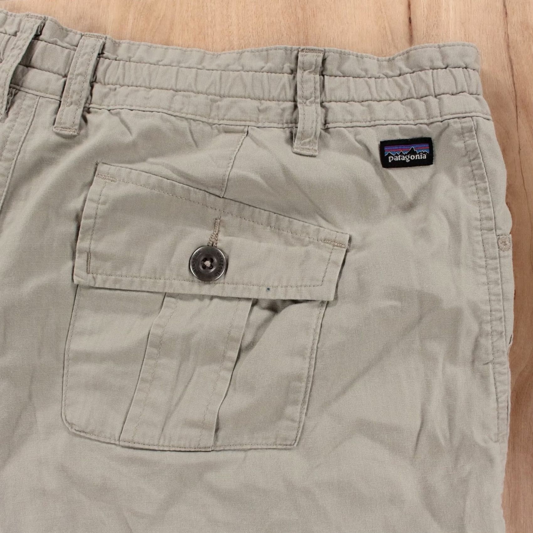 Patagonia Patagonia women's shorts beige 8 ripstop stone 57745 Size 30" / US 8 / IT 44 - 2 Thumbnail