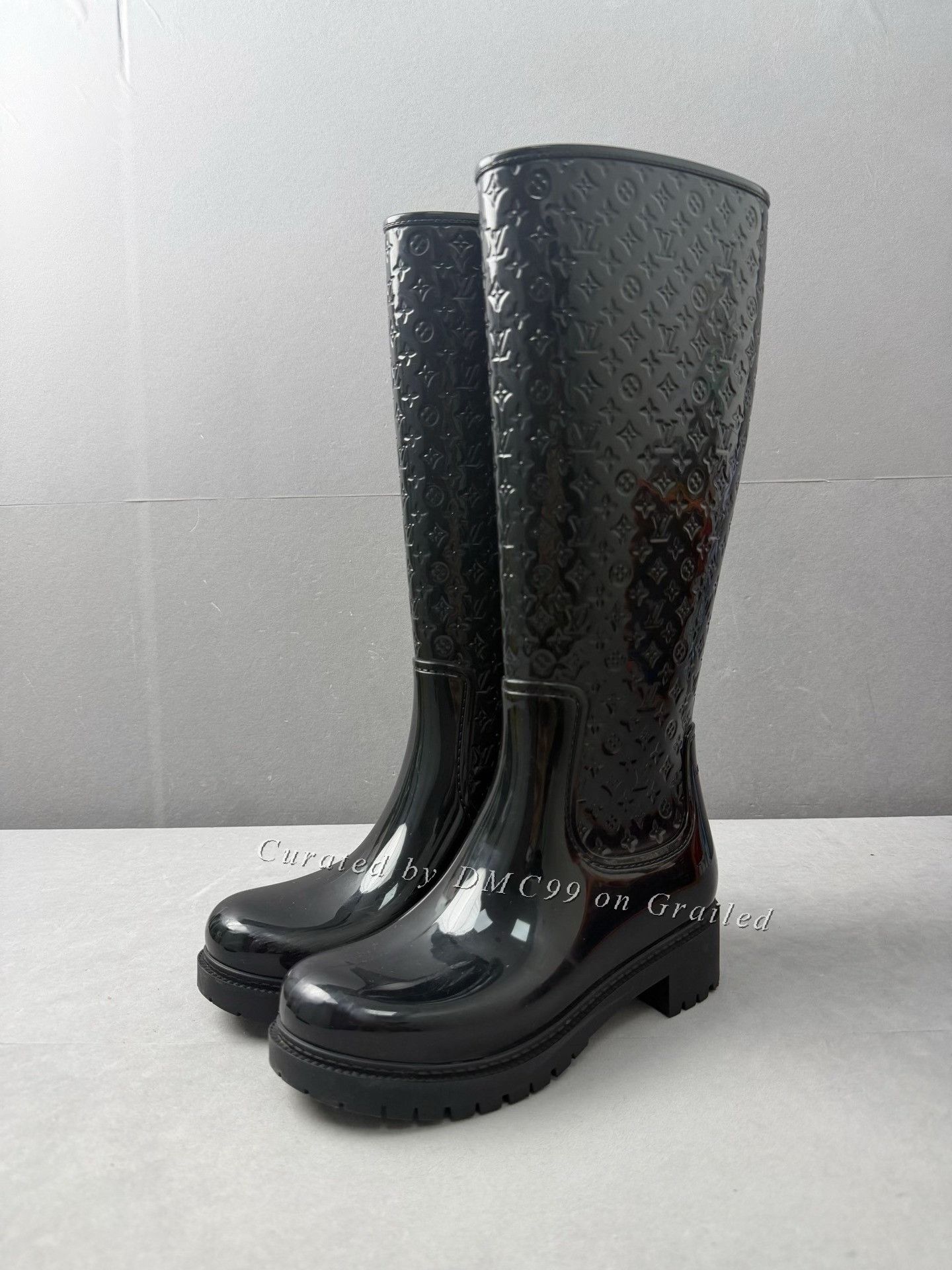 Louis Vuitton Louis Vuitton Embossed Monogram Patent Knee-High Boots Size US 4 / IT 34 - 1 Thumbnail