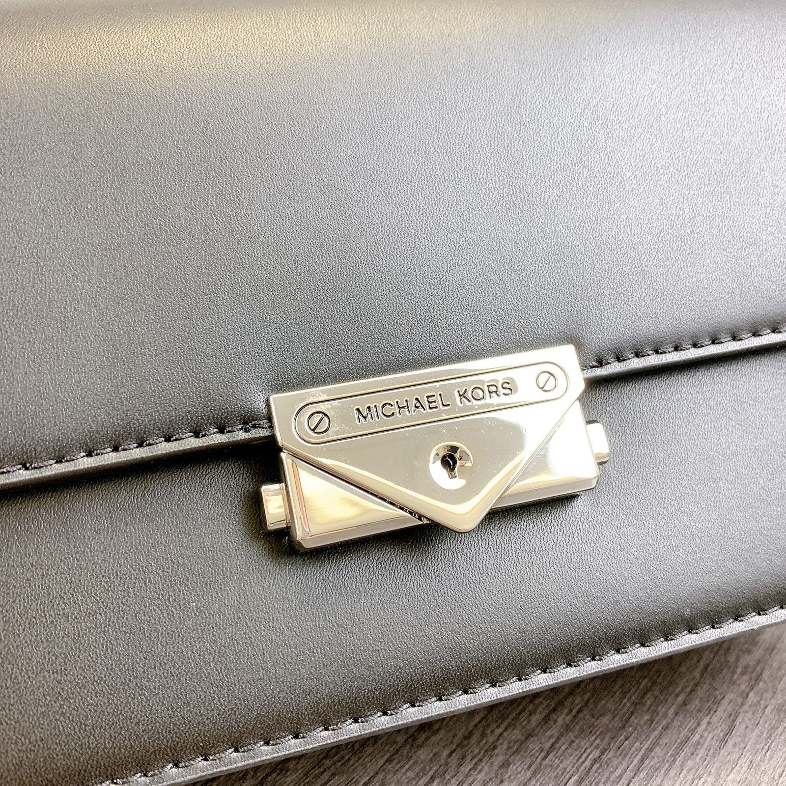 Michael Kors Michael Kors 35R3S0EC60 Cece Medium Clutch IN BLACK Size ONE SIZE - 8 Thumbnail
