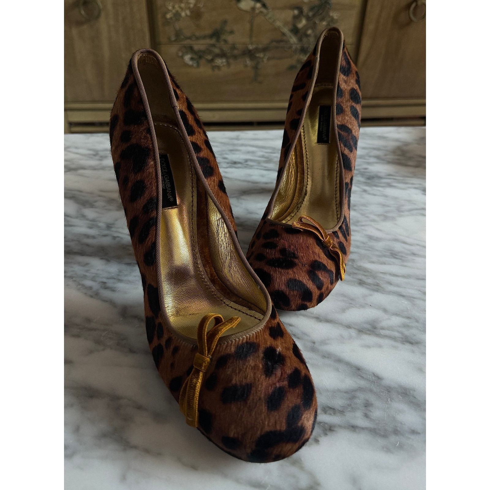 Dolce & Gabbana Dolce & Gabbana Leopard print ponyhair pump Size US 8.5 / IT 38.5 - 1 Thumbnail