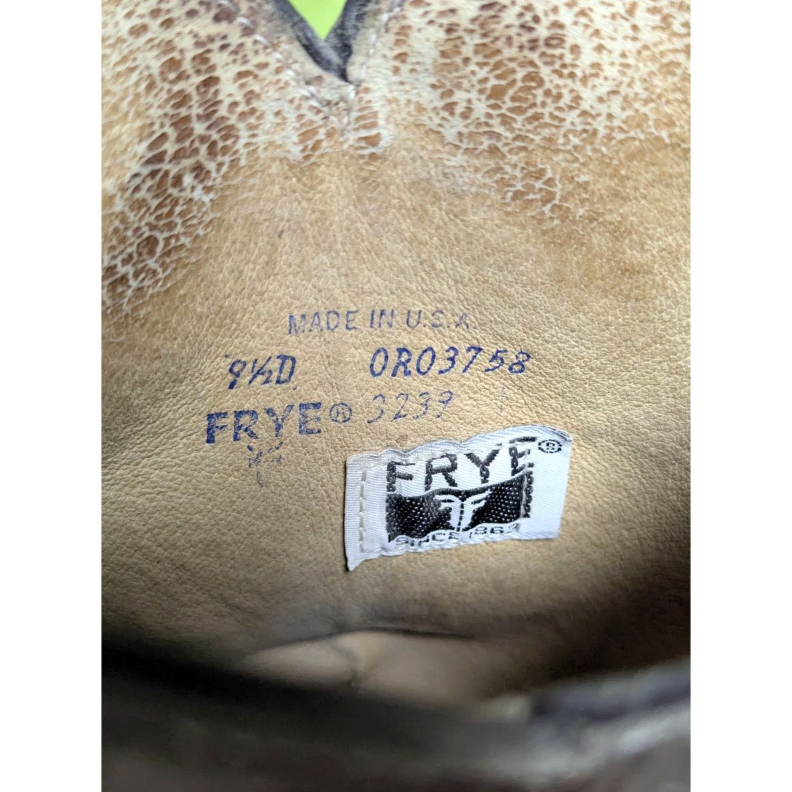 Frye VINTAGE FRYE Boots 3239 Men’s 9.5 D Brown Leather Cowboy Boots RARE USA Frye 3239 Western Cowboy Leather Brown Men 9.5 D USA Vintage Boots Size US 10 / EU 43 - 8 Thumbnail