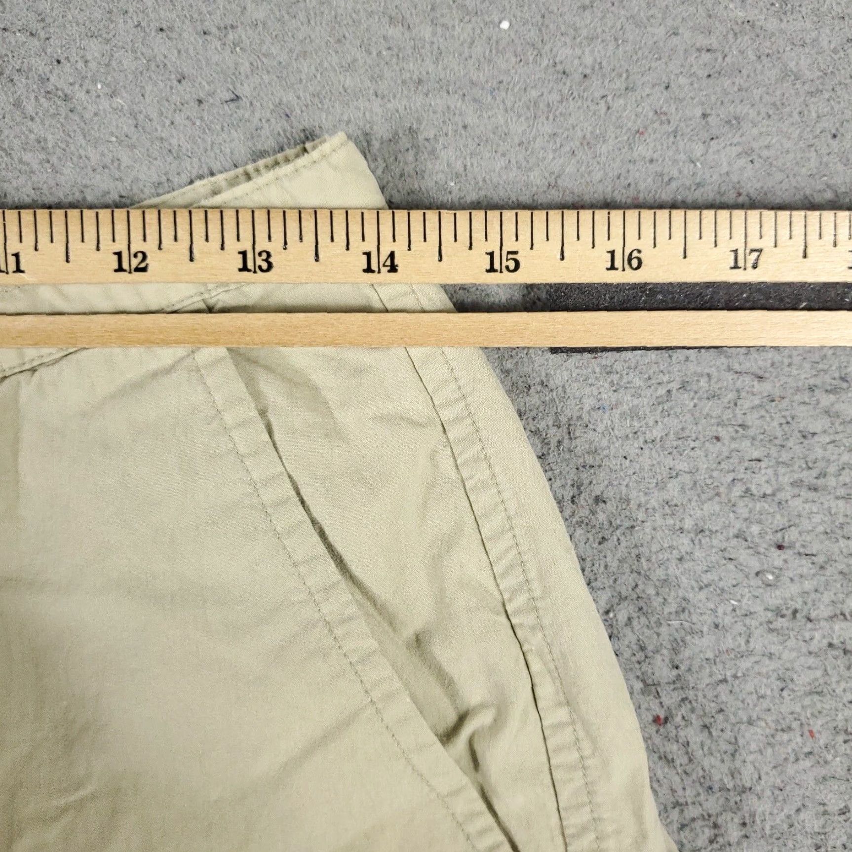 Tommy Bahama VINTAGE Tommy Bahama Women's Chino Shorts Size 8 Beige Flat Front Casual Spring Summer Size 27" / US 4 / IT 40 - 4 Thumbnail