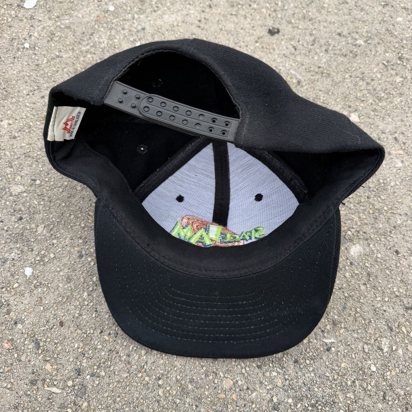 NBA × Vintage × Warner Bros Vintage 1996 Space Jam Movie Wool Snapback Hat Warner Bros Size ONE SIZE - 3 Thumbnail