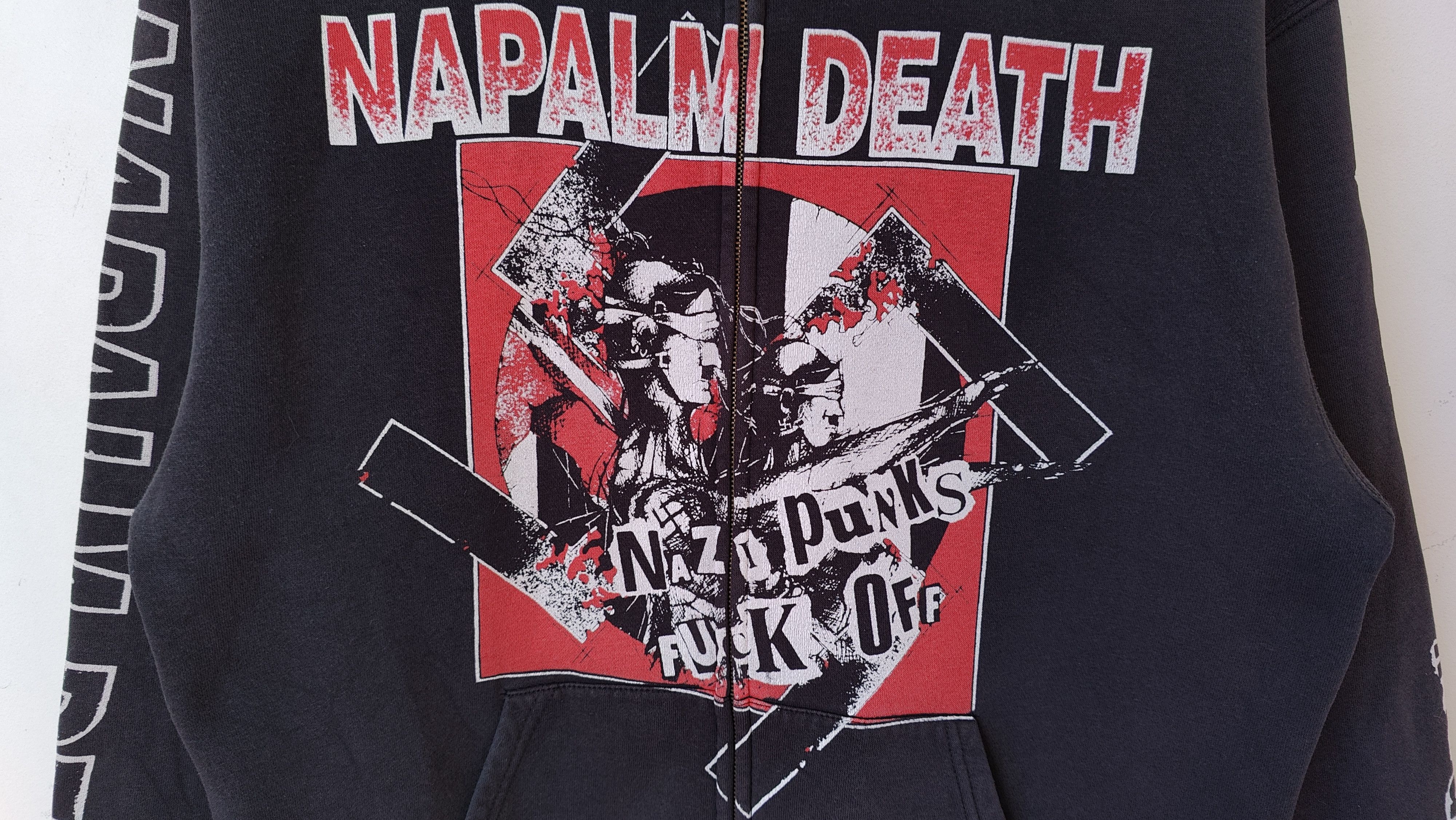 Band Tees Napalm Death Nazi Punks F Off Vintage Official Y2K Hoodie Size US M / EU 48-50 / 2 - 3 Thumbnail