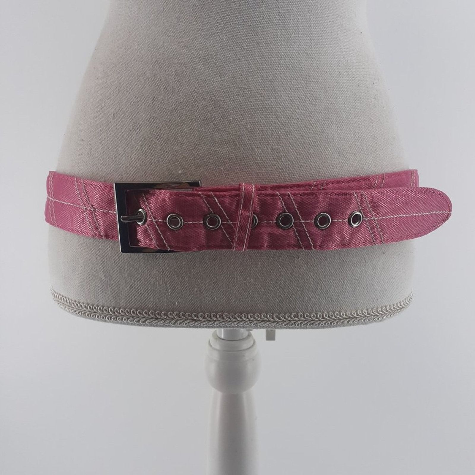 Puma Puma women's Pink Quilted Athletic Belt Silver Tone M L Size ONE SIZE - 12 Thumbnail