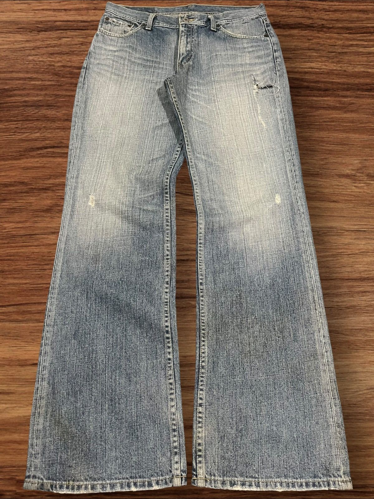 Vintage Y2K Levi’s Blue Washed Distressed Flare Jeans
