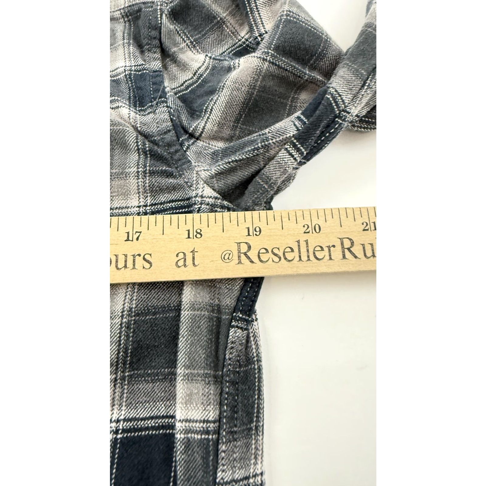 Vans VANS Shirt Mens Small Gray Blue Plaid Tailored Fit Button Front Flannel Shirt Size US S / EU 44-46 / 1 - 7 Thumbnail