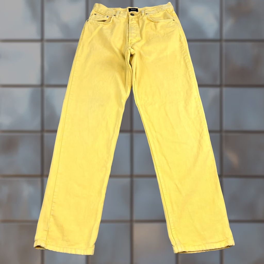 Hugo Boss VINTAGE Hugo Boss Jeans Straight 30 34 Yellow 100% Cotton Denim 5-Pocket Mens Jeans Size US 30 / EU 46 - 1 Thumbnail
