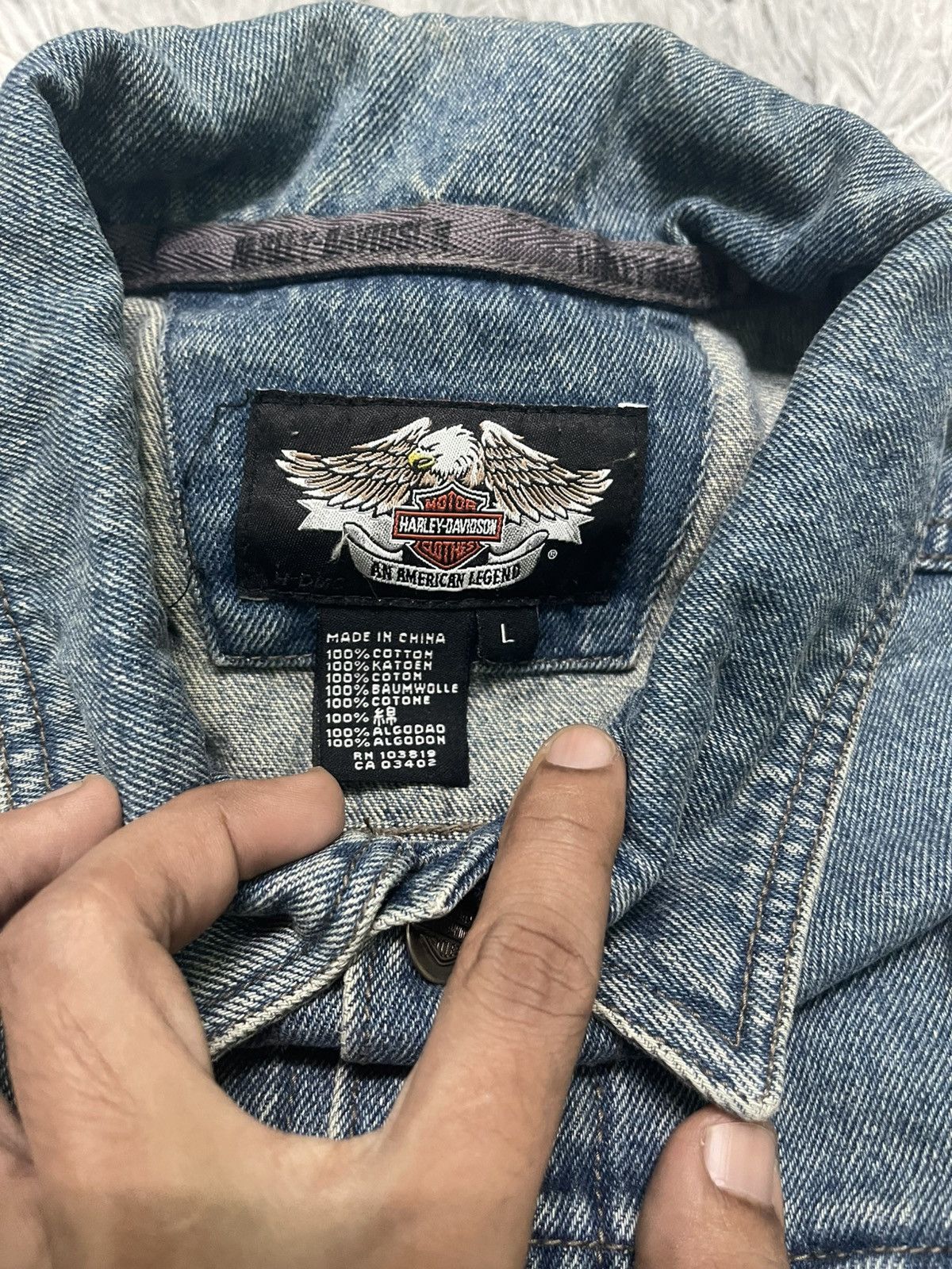 Harley Davidson 2000s HARLEY DAVIDSON EMBROIDERED LOGO DENIM DISTRESSED Size US L / EU 52-54 / 3 - 9 Thumbnail