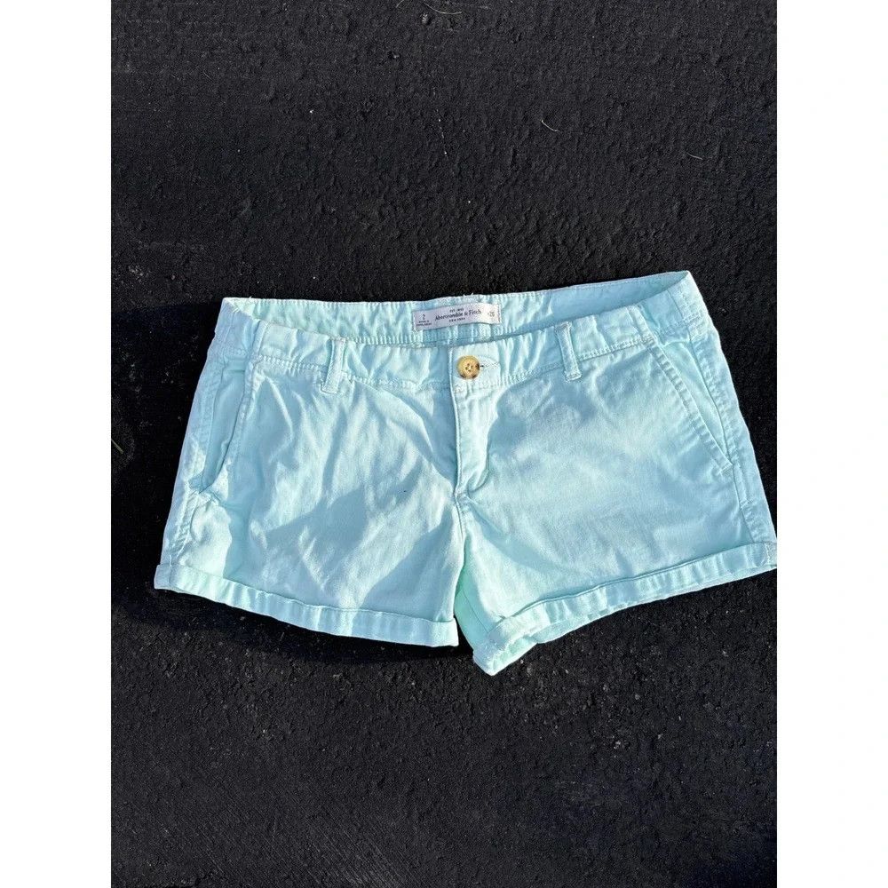 Abercrombie & Fitch Abercrombie & Fitch Chino Shorts Size 2 Low Rise Cuffed Size 26" / US 2 / IT 38 - 1 Thumbnail