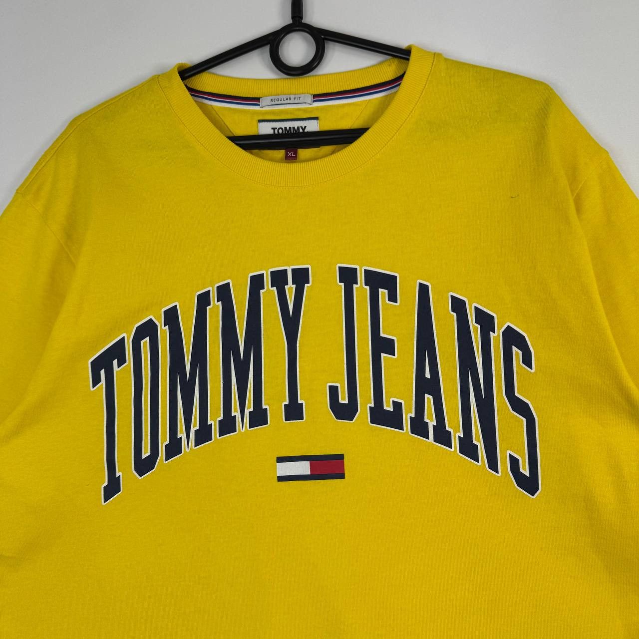 Tommy Jeans Tommy Jeans Spell Out Logo T-Shirt Yellow Mens Size XL Size US XL / EU 56 / 4 - 2 Thumbnail