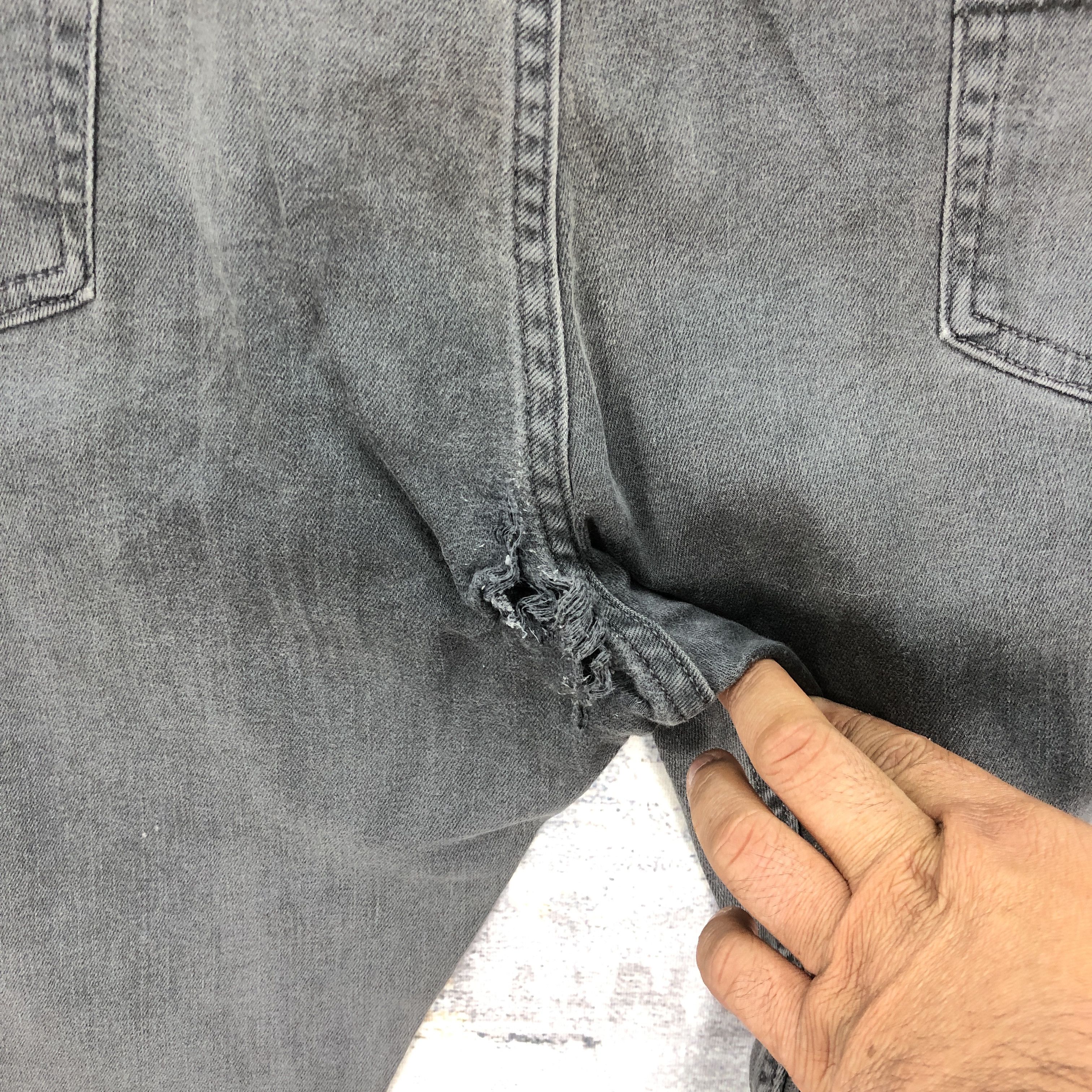 Levi's Vintage Levis 513 Faded Black Jeans Levi's Light Wash Denim Size US 42 / EU 58 - 5 Thumbnail