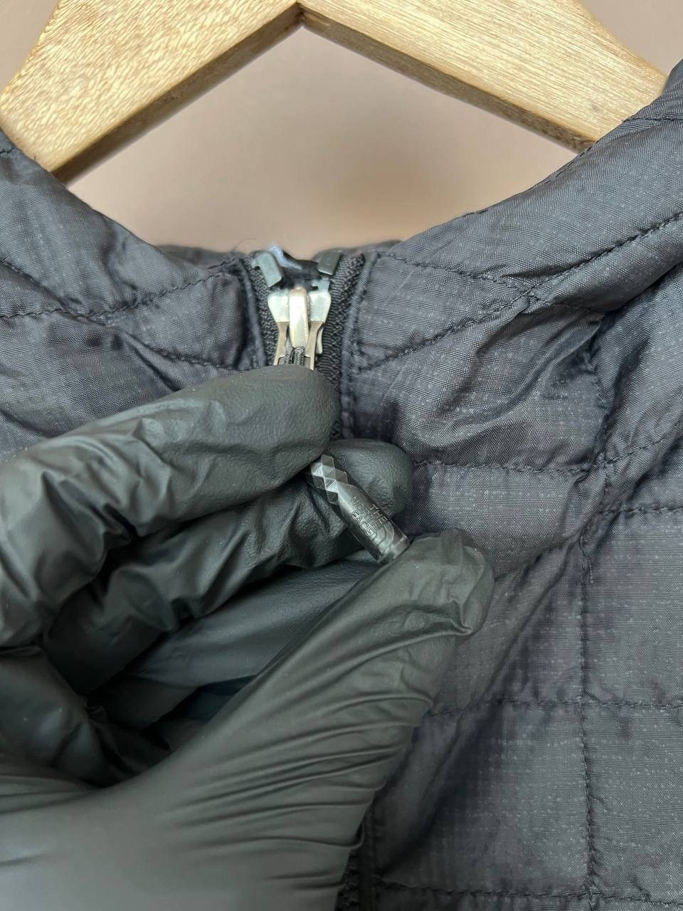 The North Face The North Face Dark Grey Thermoball Jacket Hybrid Size M/L Size US L / EU 52-54 / 3 - 11 Thumbnail