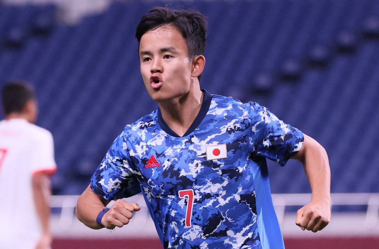 Adidas Japan olympic game 2020 home shirt #7 Kubo(bnwt) Size US L / EU 52-54 / 3 - 10 Thumbnail