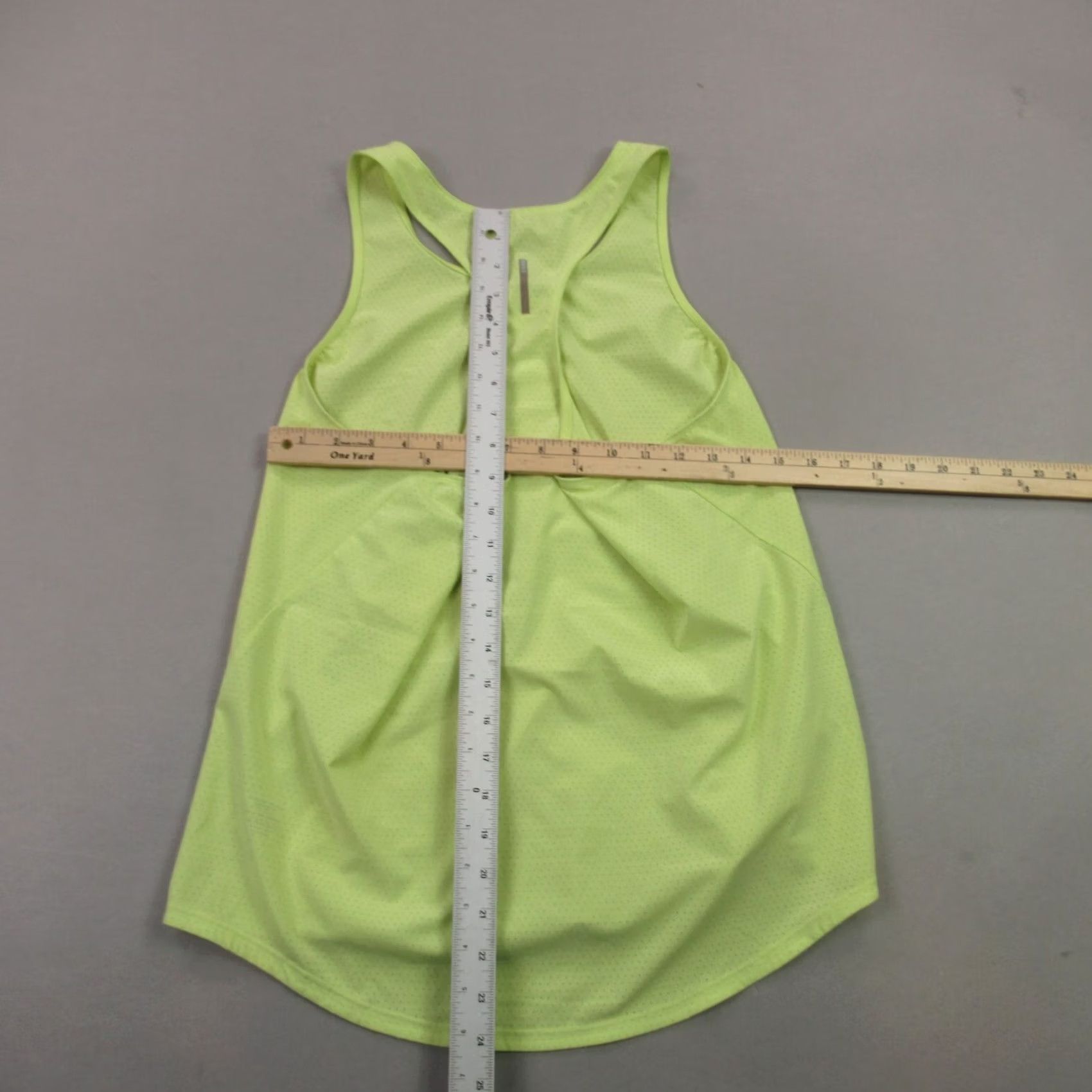 Vintage REI Tank Top Womens Small Sleeveless Lightweight Stretch Workout Yellow Size S / US 4 / IT 40 - 5 Thumbnail