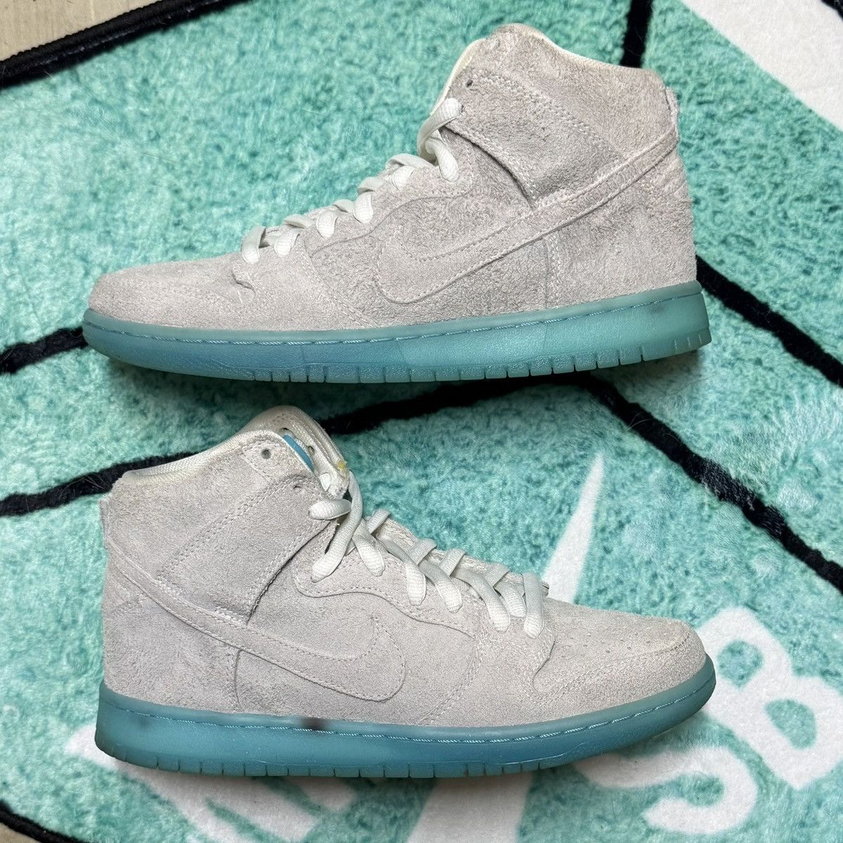 Nike SB Nike SB Dunk High Chairman Bao - Size 9 (313171 114) Size US 9 / EU 42 - 1 Thumbnail