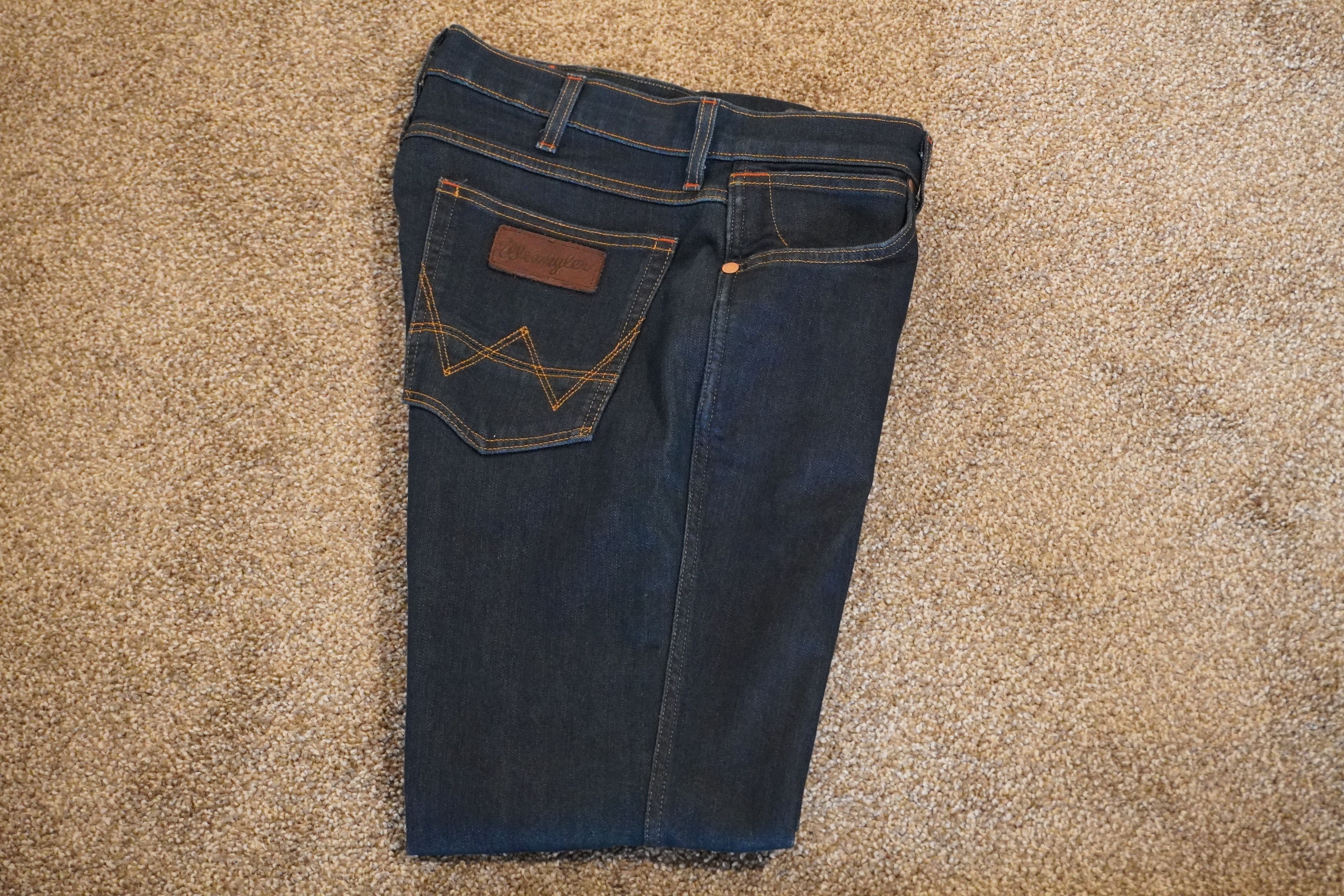 Wrangler WRANGLER BLUE DENIM Size US 32 / EU 48 - 1 Thumbnail