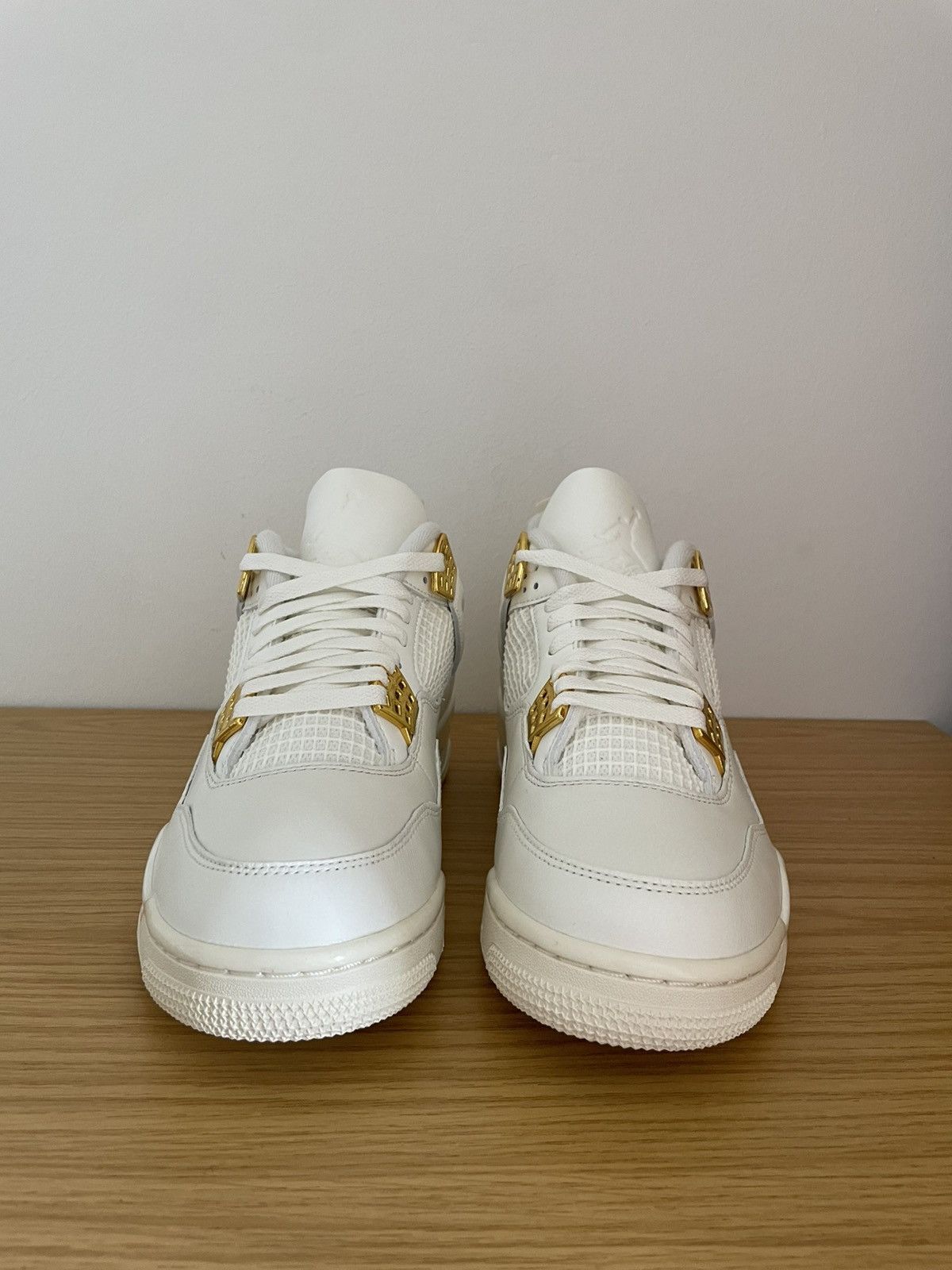 Jordan Brand Jordan 4 Retro goldmetallic Size US 9.5 / EU 42-43 - 3 Thumbnail