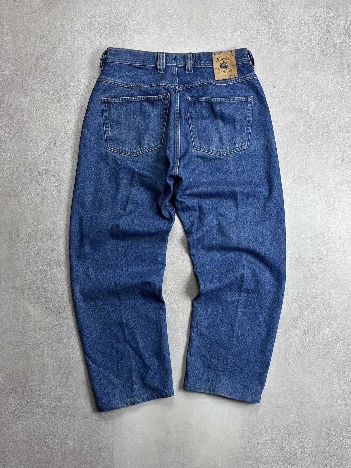 Diesel Vintage 90s Diesel Baggy Denim Jeans Crazy Fit 34 Size US 34 / EU 50 - 1 Thumbnail