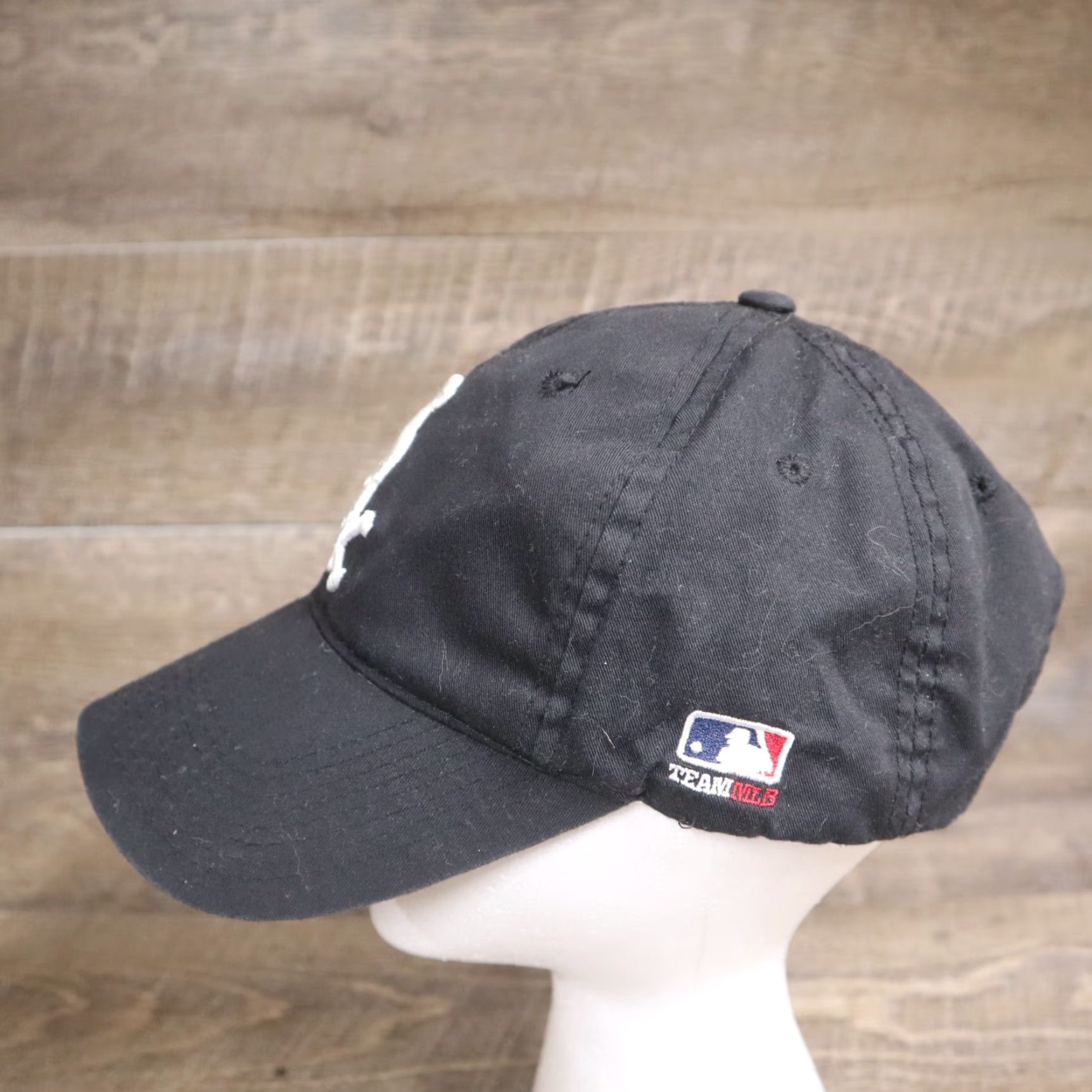 Vintage VINTAGE Boston Red Sox Baseball Cap Hat Adult Adjustable Black Nike Size ONE SIZE - 4 Thumbnail