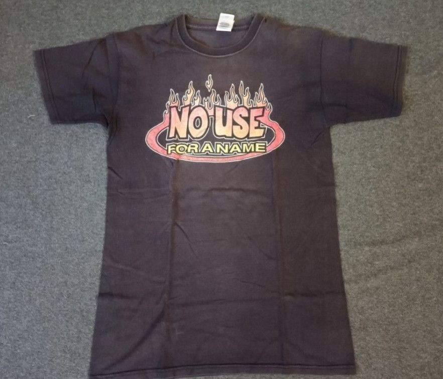 Band Tees No use for a name Size US S / EU 44-46 / 1 - 1 Thumbnail