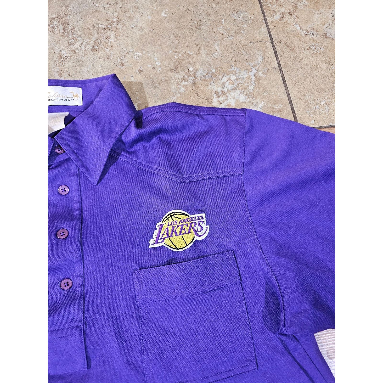 Other Los Angeles Lakers Purple Double Pocket Golf Polo Shirt Sz L Size US L / EU 52-54 / 3 - 4 Thumbnail