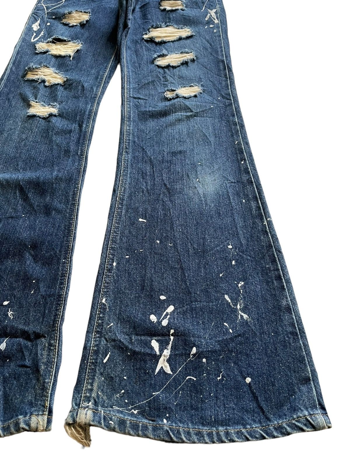 Edwin × Lee Vintage Japanese Lee Sanforized Splatter Ripped Flare Jeans Size 26" / US 2 / IT 38 - 7 Thumbnail