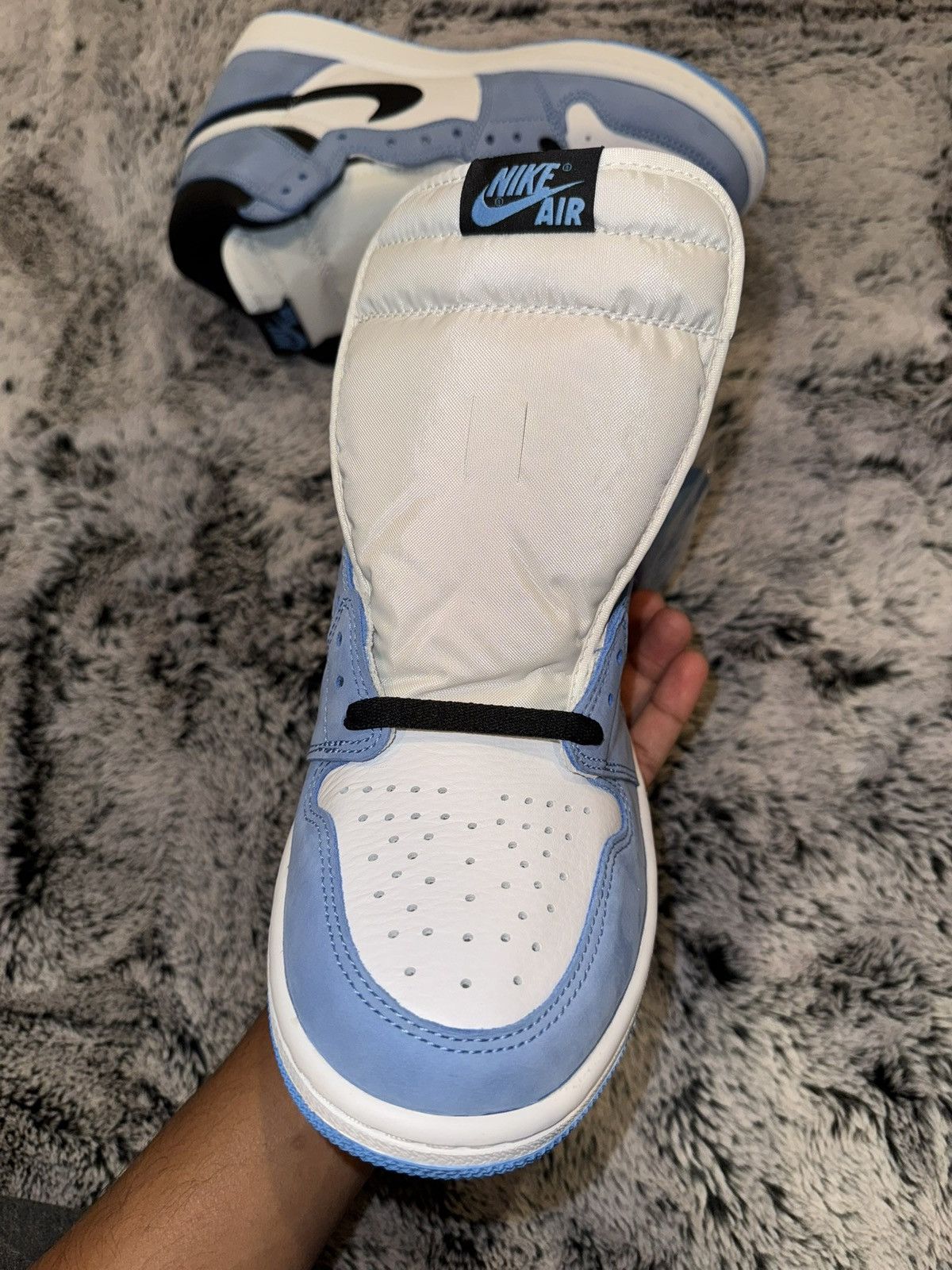 Jordan Brand Jordan 1 Retro High OG University Blue Size US 10 / EU 43 - 6 Thumbnail