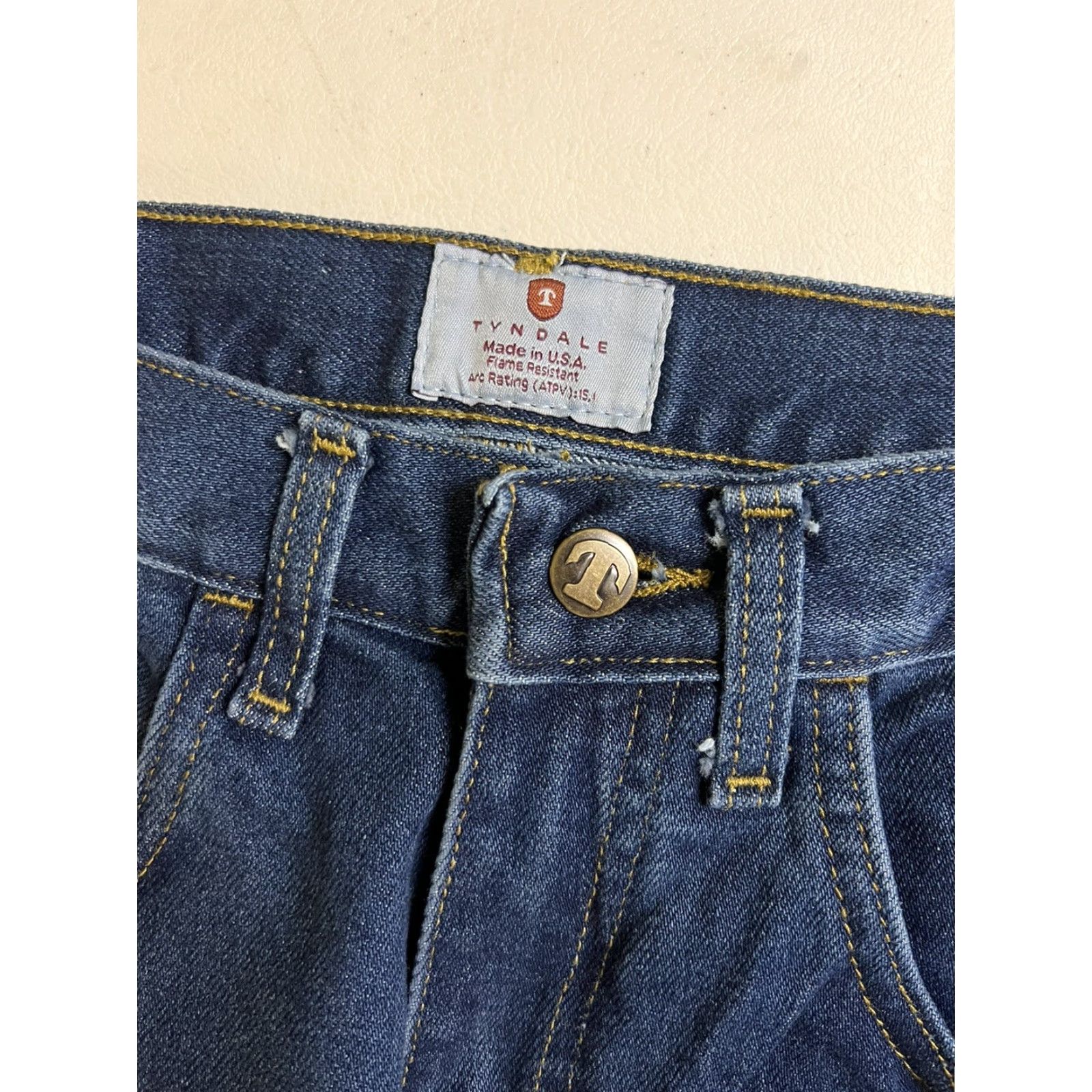 Vintage Tyndale Jeans Men 30x30 FR Flame Resistant 100% Cotton Blue Denim Jeans Regular 30 Inseam Size US 30 / EU 46 - 6 Thumbnail