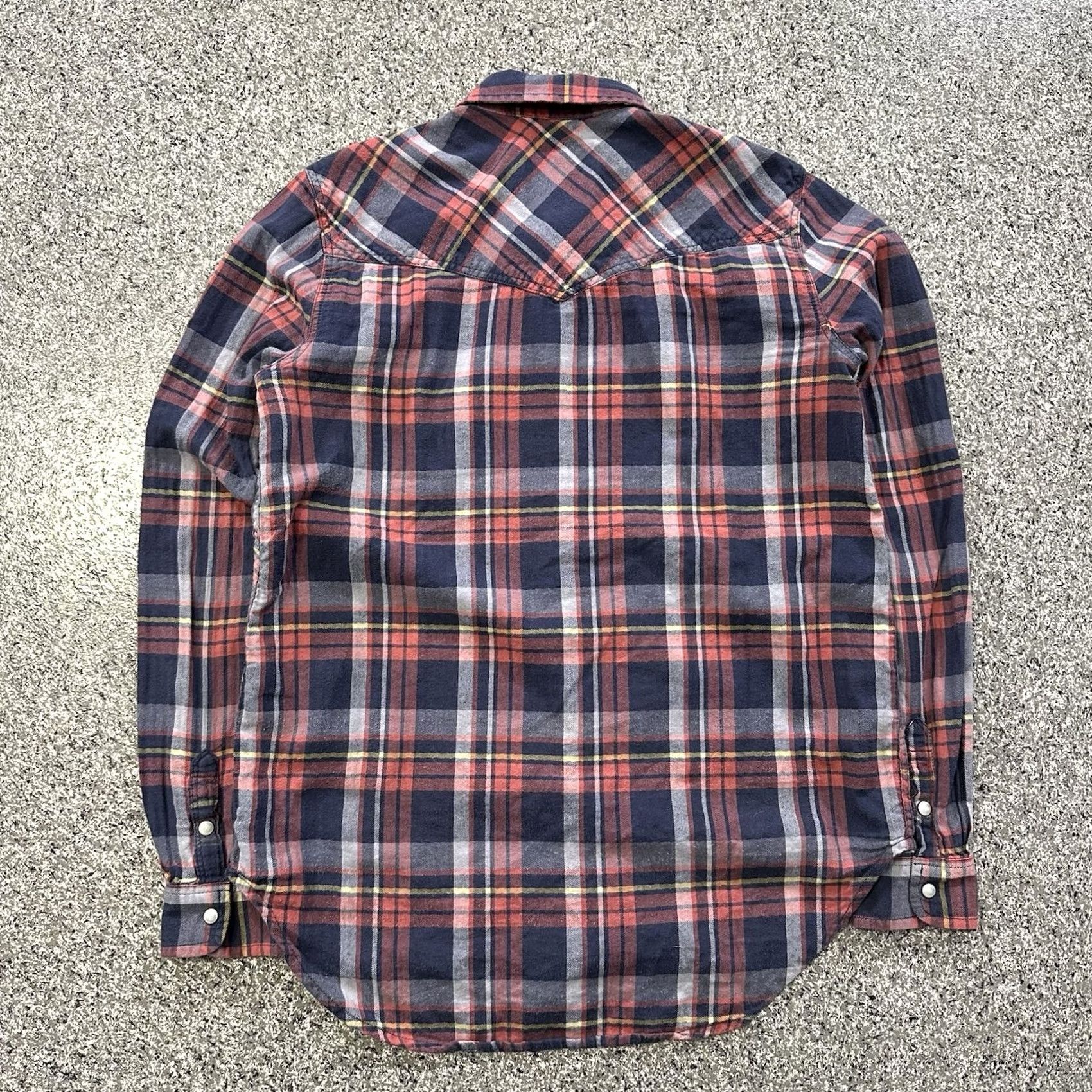 American Eagle Outfitters VINTAGE American Eagle Pearl Snap Shirt Womens XS Boyfriend Fit Flannel LS Plaid Size XS / US 0-2 / IT 36-38 - 7 Thumbnail