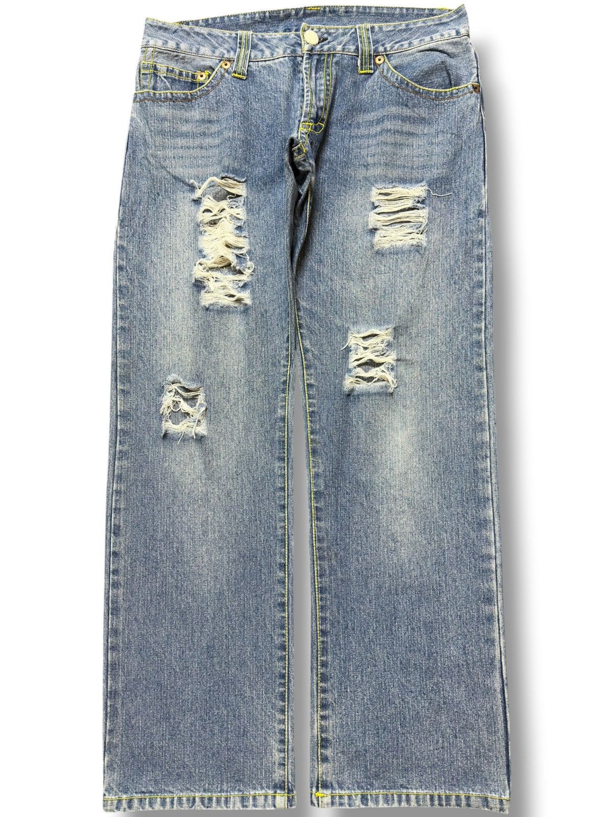 Tornado Mart Vintage Jassie Printed Logo Ripped Distressed Denim Size US 32 / EU 48 - 2 Thumbnail