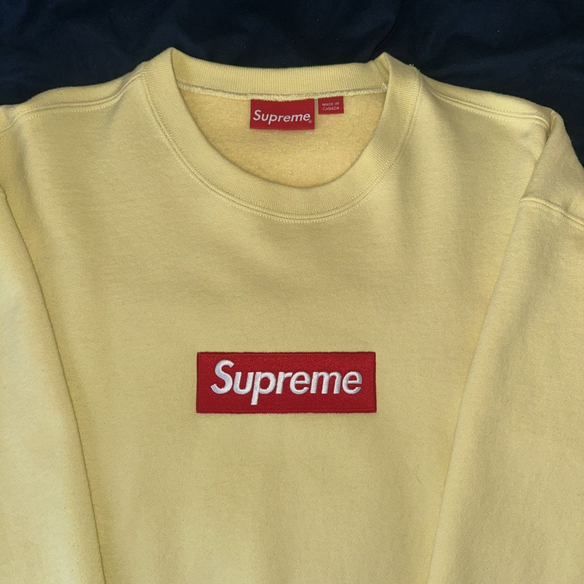 Supreme Supreme Box Logo Crewneck Yellow Size US L / EU 52-54 / 3 - 4 Thumbnail