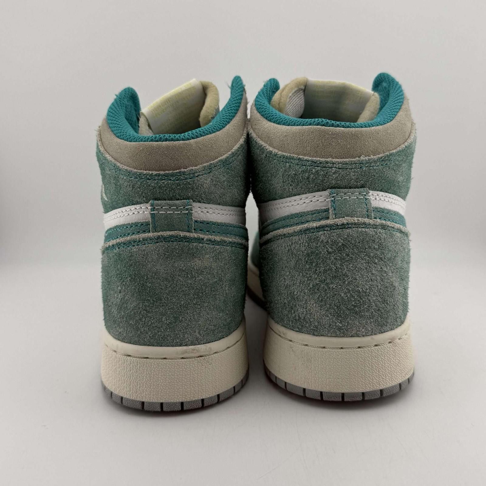 Jordan Brand Jordan 1 Turbo Green 7Y Used No Box 575441-311 Size US 7 / EU 40 - 4 Thumbnail