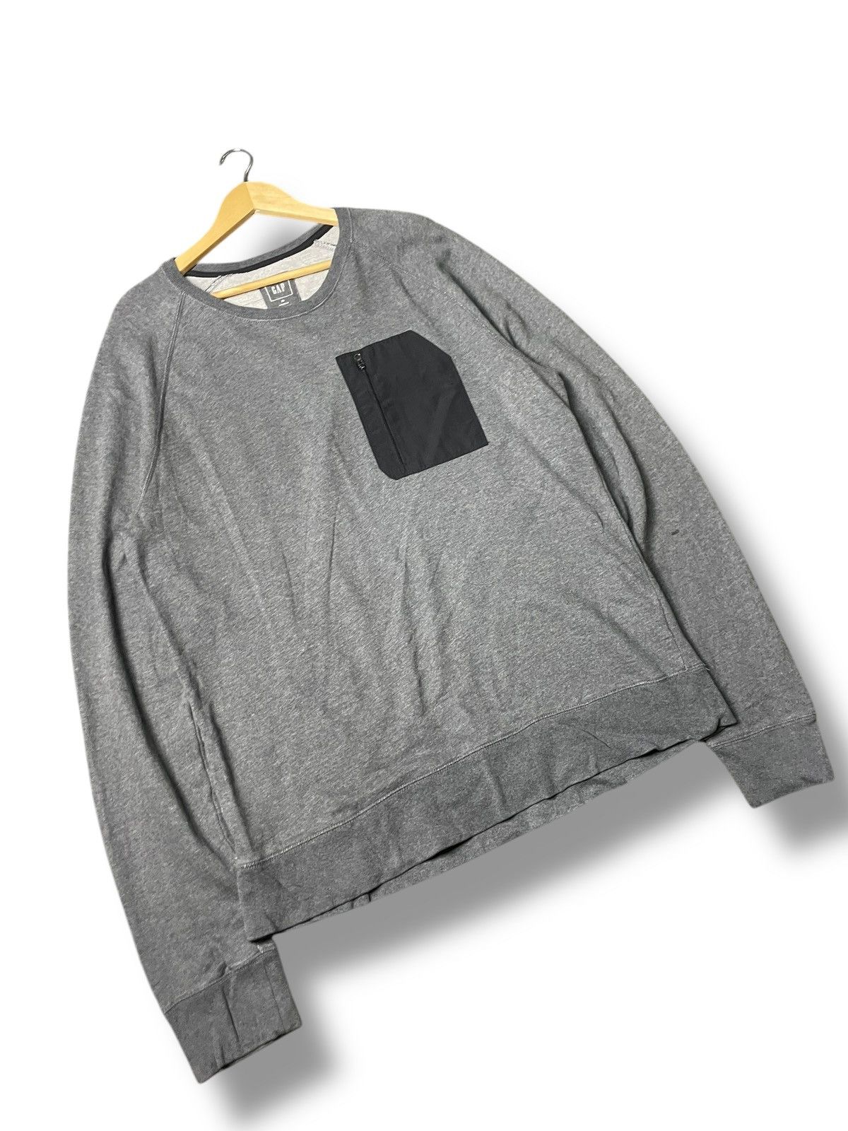 Gap × Japanese Brand × Vintage GAP Men’s Zip-pocket Sweatshirt (80) Size US XL / EU 56 / 4 - 4 Thumbnail