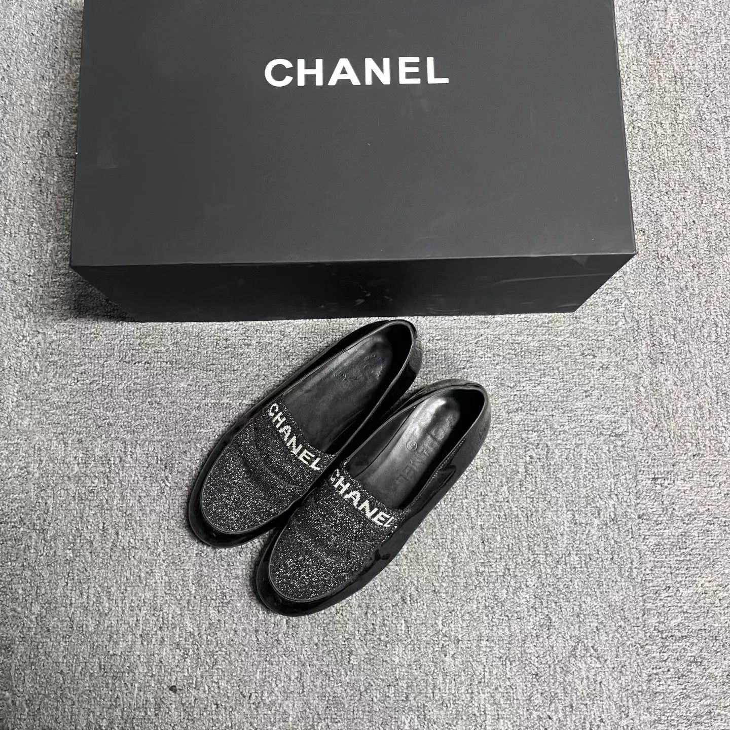 Chanel Chanel Women's Black Comfort Loafer 35.5 Size US 4.5 / IT 34.5 - 1 Thumbnail