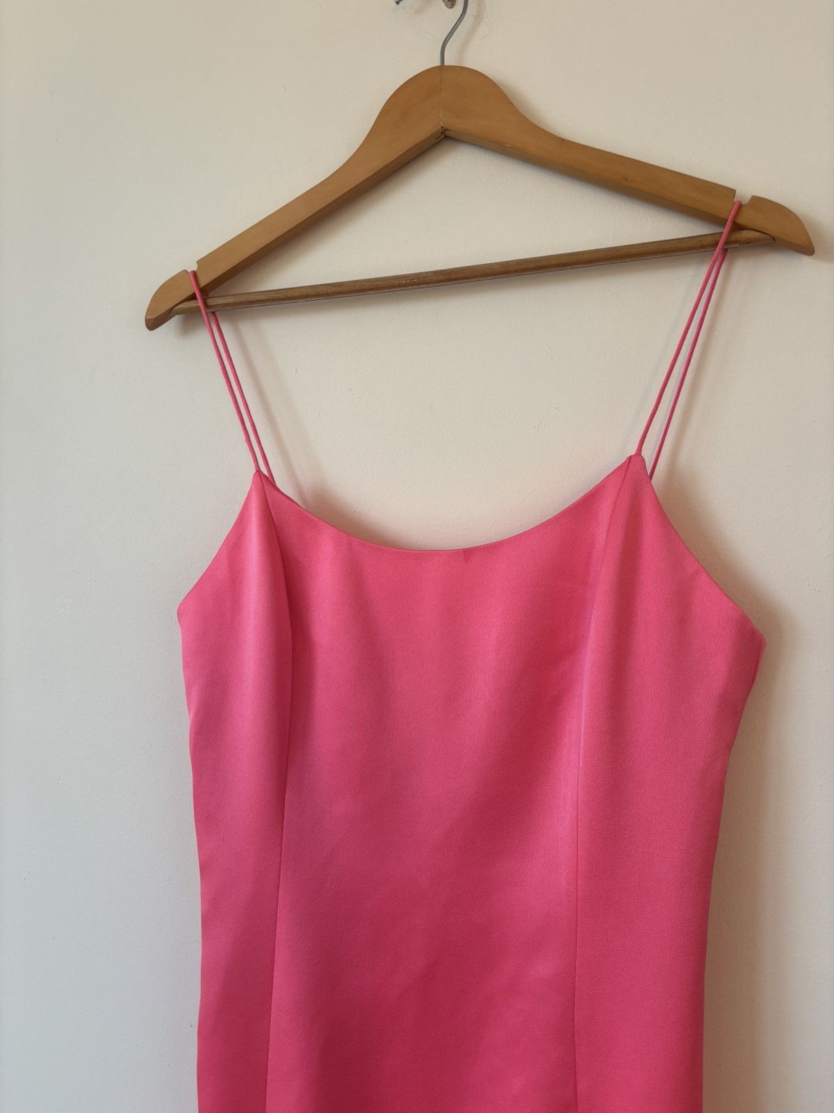 Alice + Olivia Alice + Olivia Neon Pink Mini Slip Dress Size 4 Size L / US 10 / IT 46 - 2 Thumbnail