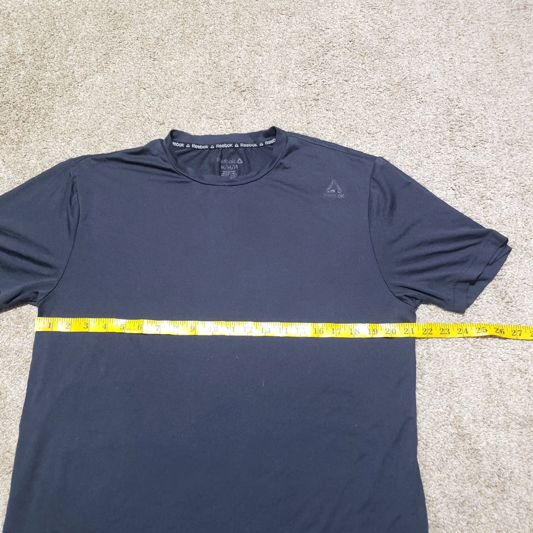 Reebok Reebok Shirt Athletic Short Sleeve Gray Breathable M Mens Adult Medium Size US M / EU 48-50 / 2 - 4 Thumbnail