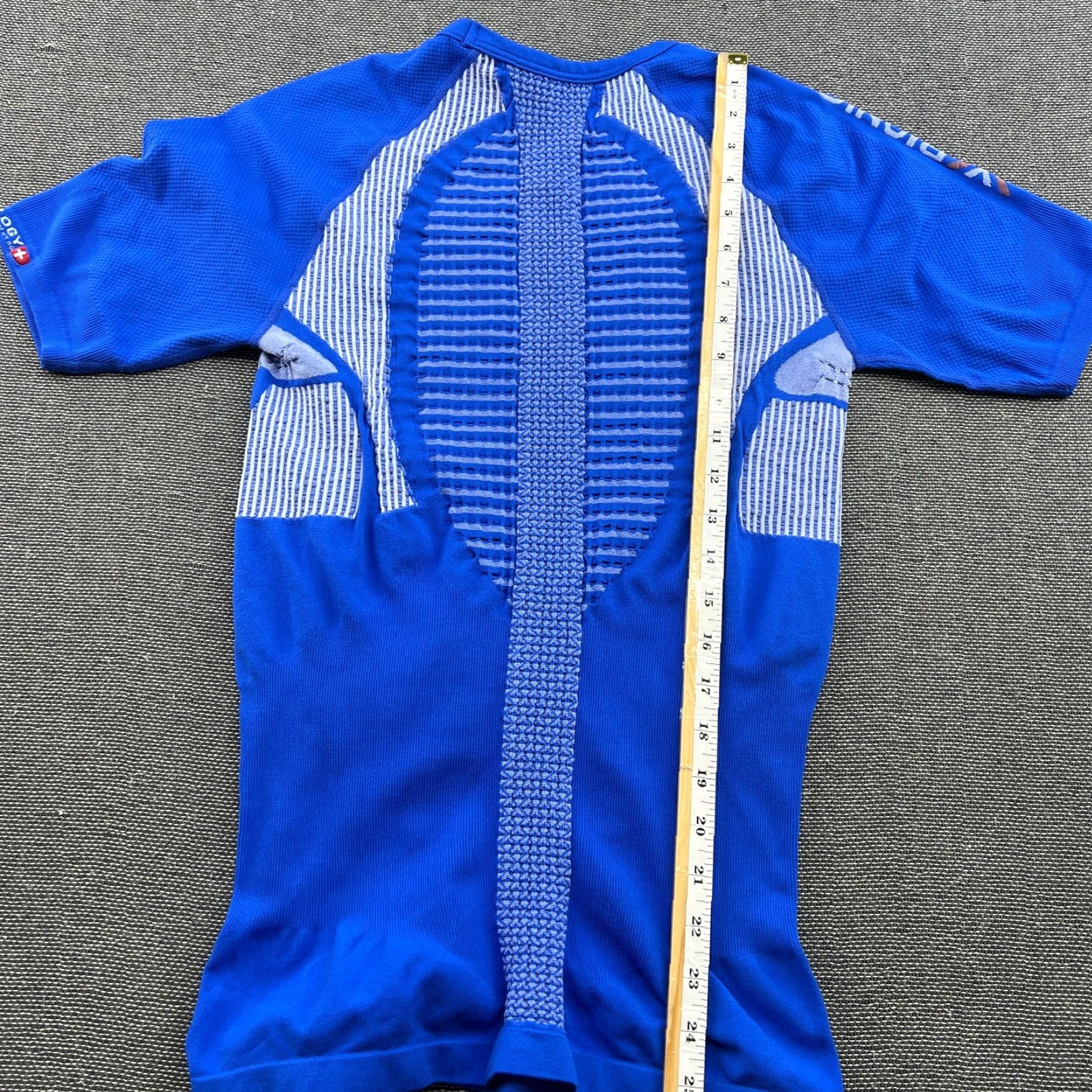Vintage X-Bionic The Trick Mens Compression Shirt XL Short Blue Sleeves Running Size US XL / EU 56 / 4 - 7 Thumbnail