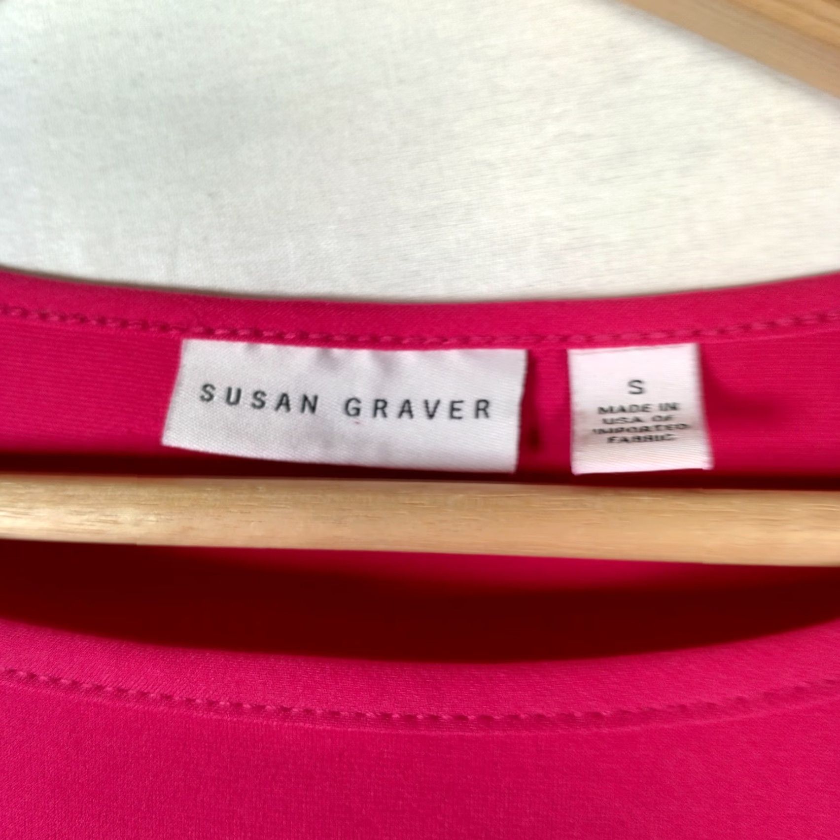 Vintage Susan Graver Shirt Small Hot Pink Liquid Knit Asymmetrical Hem 3/4 Slv Tunic Women Regular Pink Modern Classic Casual Party/Cocktail Shirt Womens Size S / US 4 / IT 40 - 5 Thumbnail