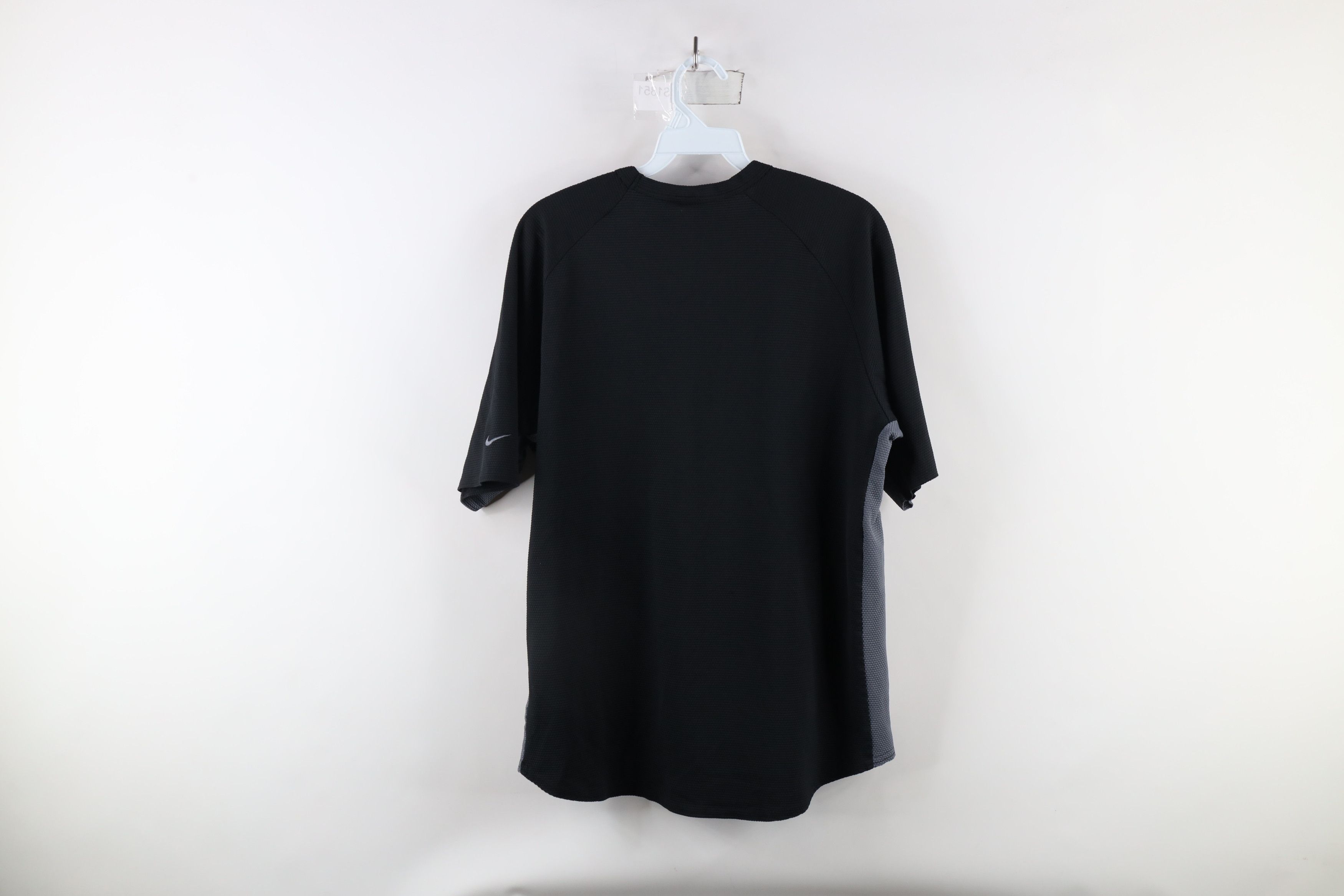 Nike × Vintage Vintage Nike Sphere Dry Scott Mini Swoosh Knit T-Shirt Size US M / EU 48-50 / 2 - 10 Thumbnail